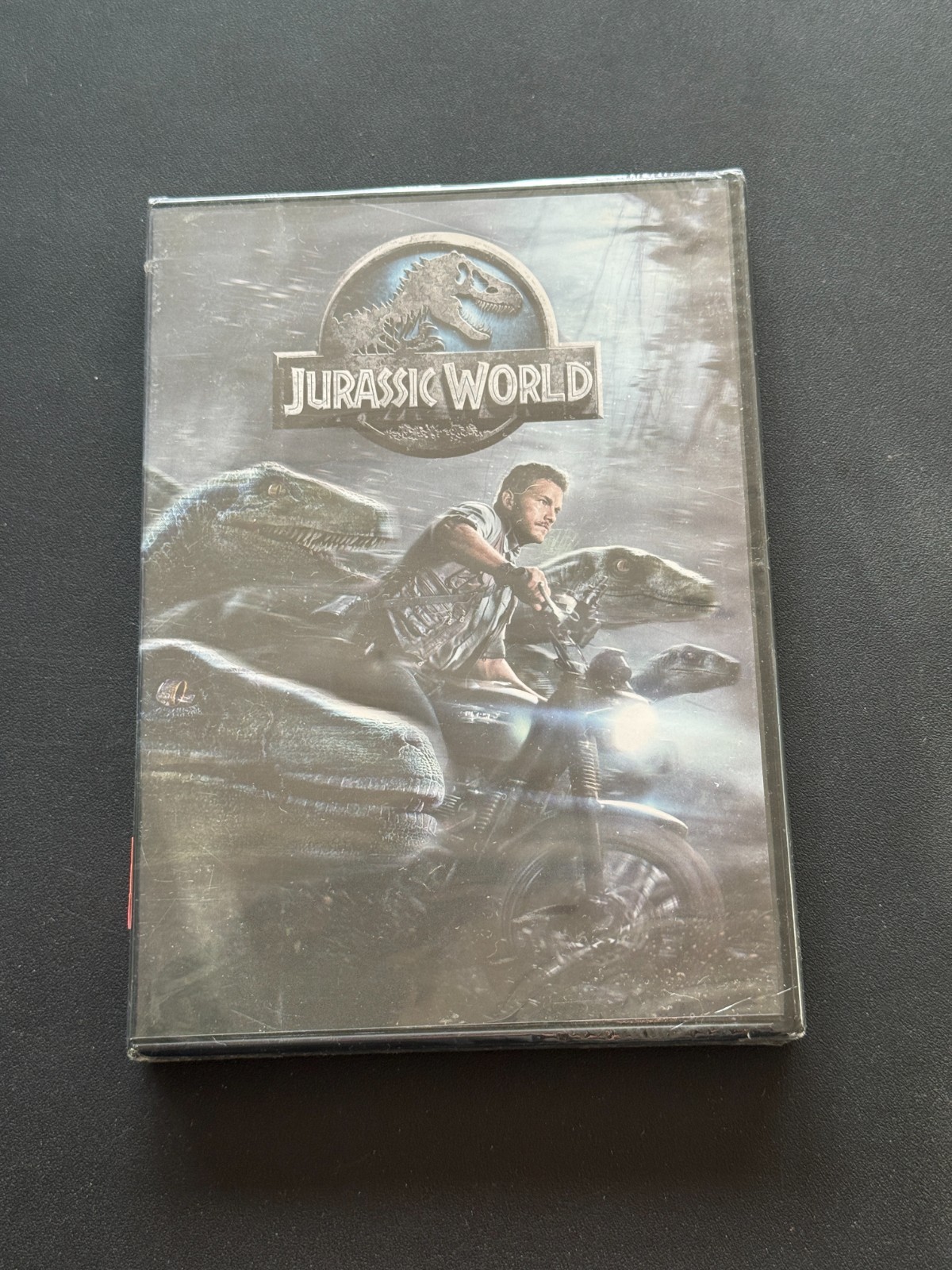 JURASSIC WORLD – CHRIS PRATT – BRYCE DALLAS – NEW DVD MOVIE