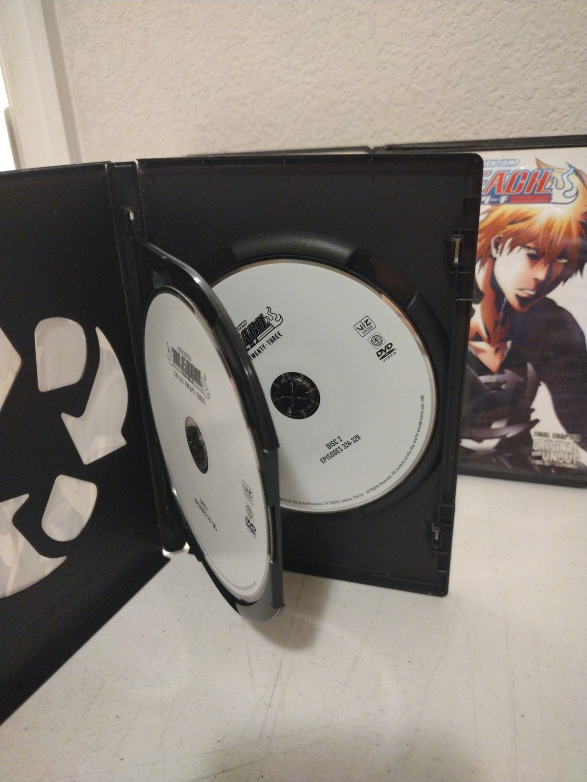 Bleach Shonen Jump Vol.7,13,17,27,29,30+Set 23 & 26 DVDS. All Tested. I