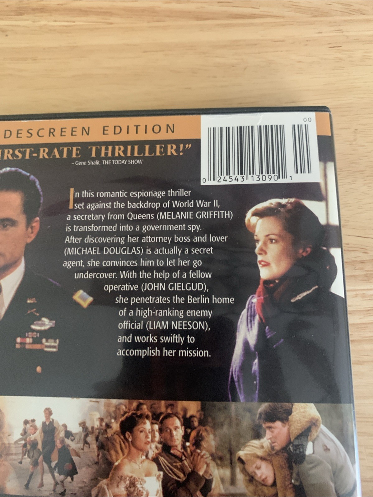 Shining Through (DVD)Michael Douglas Melanie Griffith Liam Neeson -Authentic US