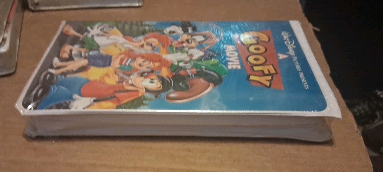 Walt Disney A Goofy Movie Sealed New NOS VHS Tape Free US Shipping