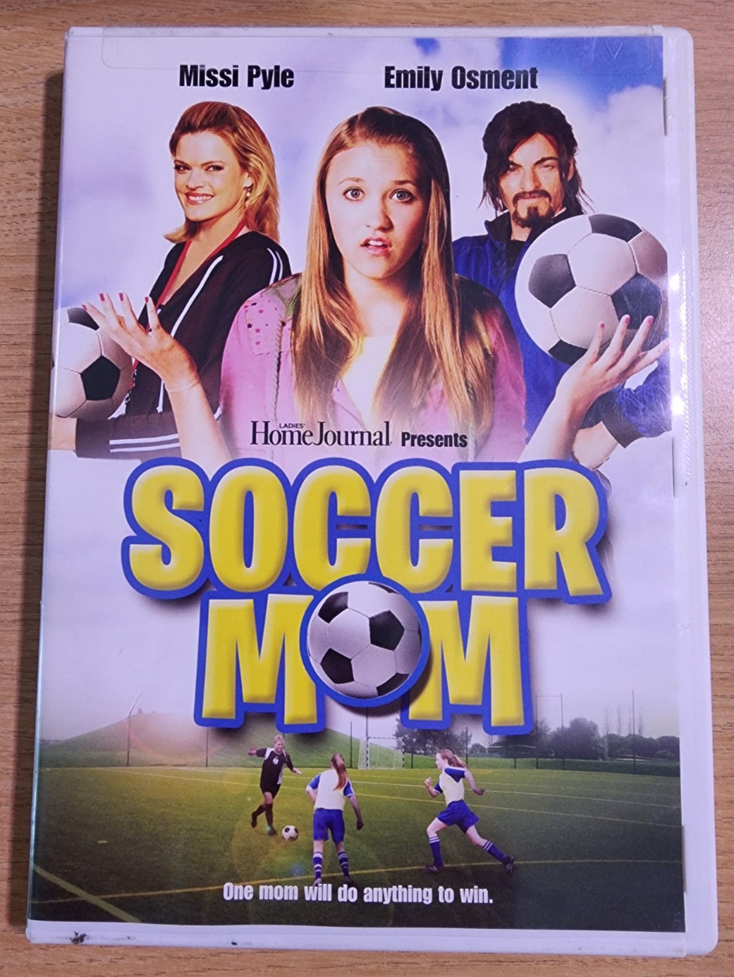 Soccer Mom (DVD, 2008, Widescreen) Missi Pyle, Emily Osment