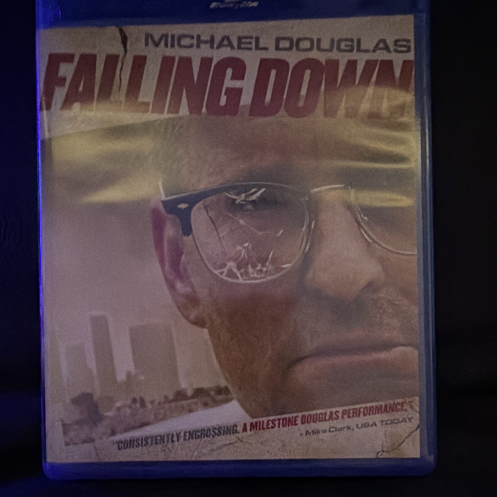 Warner Bros. Falling Down Blu-ray w/ Michael Douglas, Commentary, Trailer
