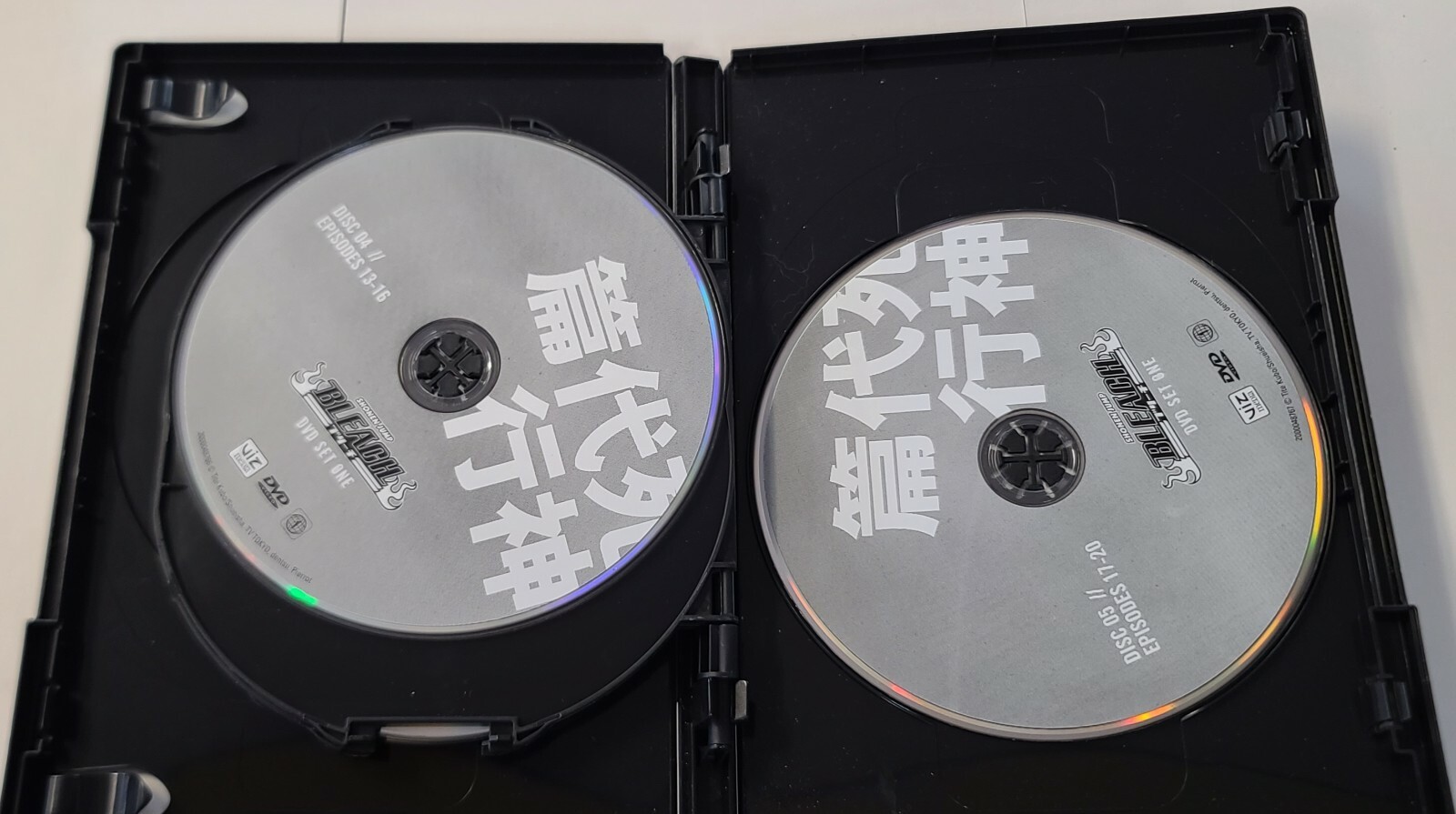 Shonen Jump ~ Bleach ~ Original & Uncut ~ DVD Set One & Two ~ Viz Media ~ USED