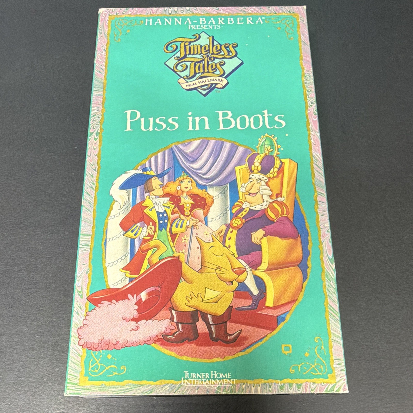 Turner Home Entertainment Puss in Boots VHS Full Screen NTSC NR 1991 Geronimi