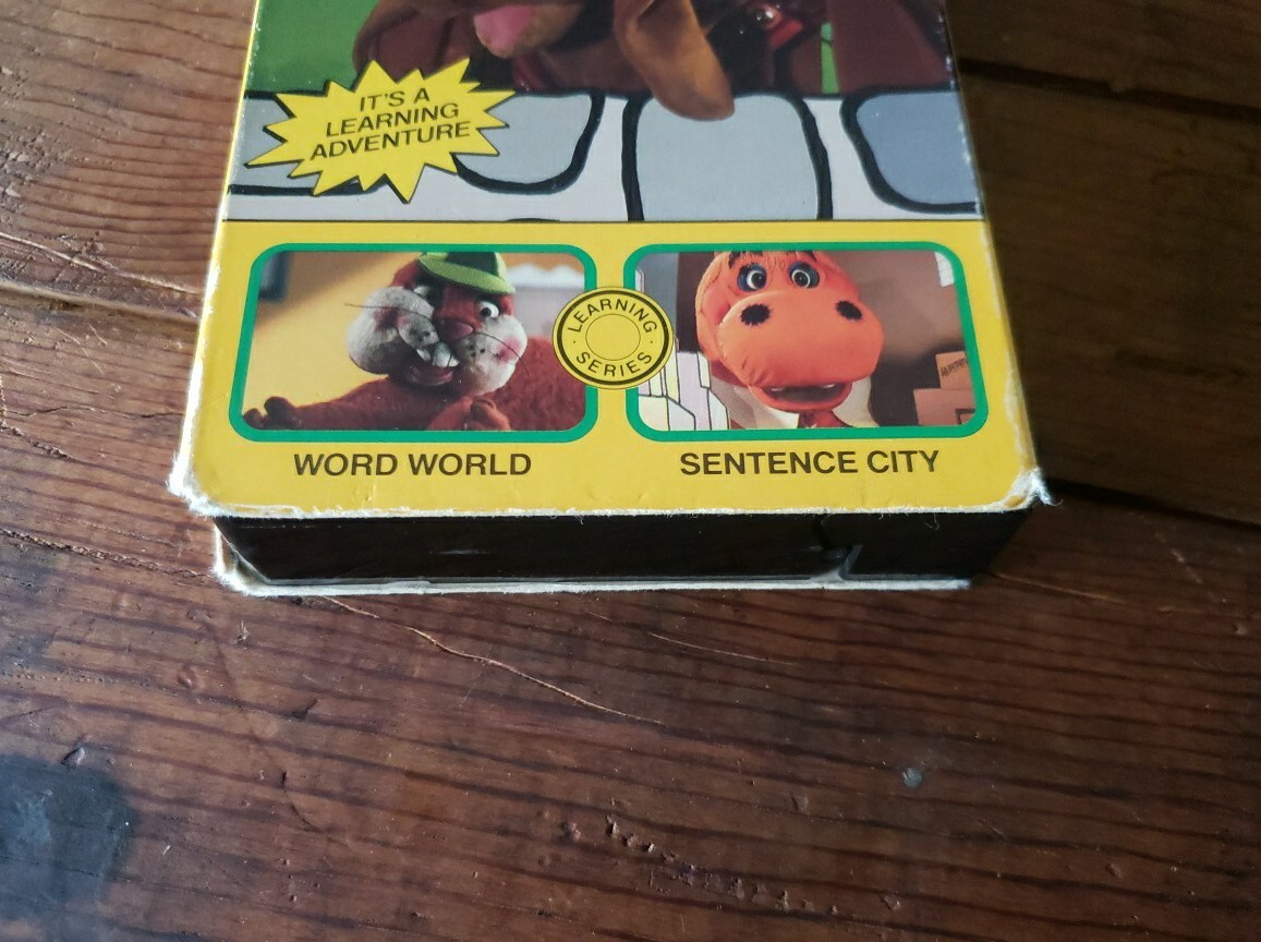 Rare Childrens VHS Adverntures In Language Word World Sentence City