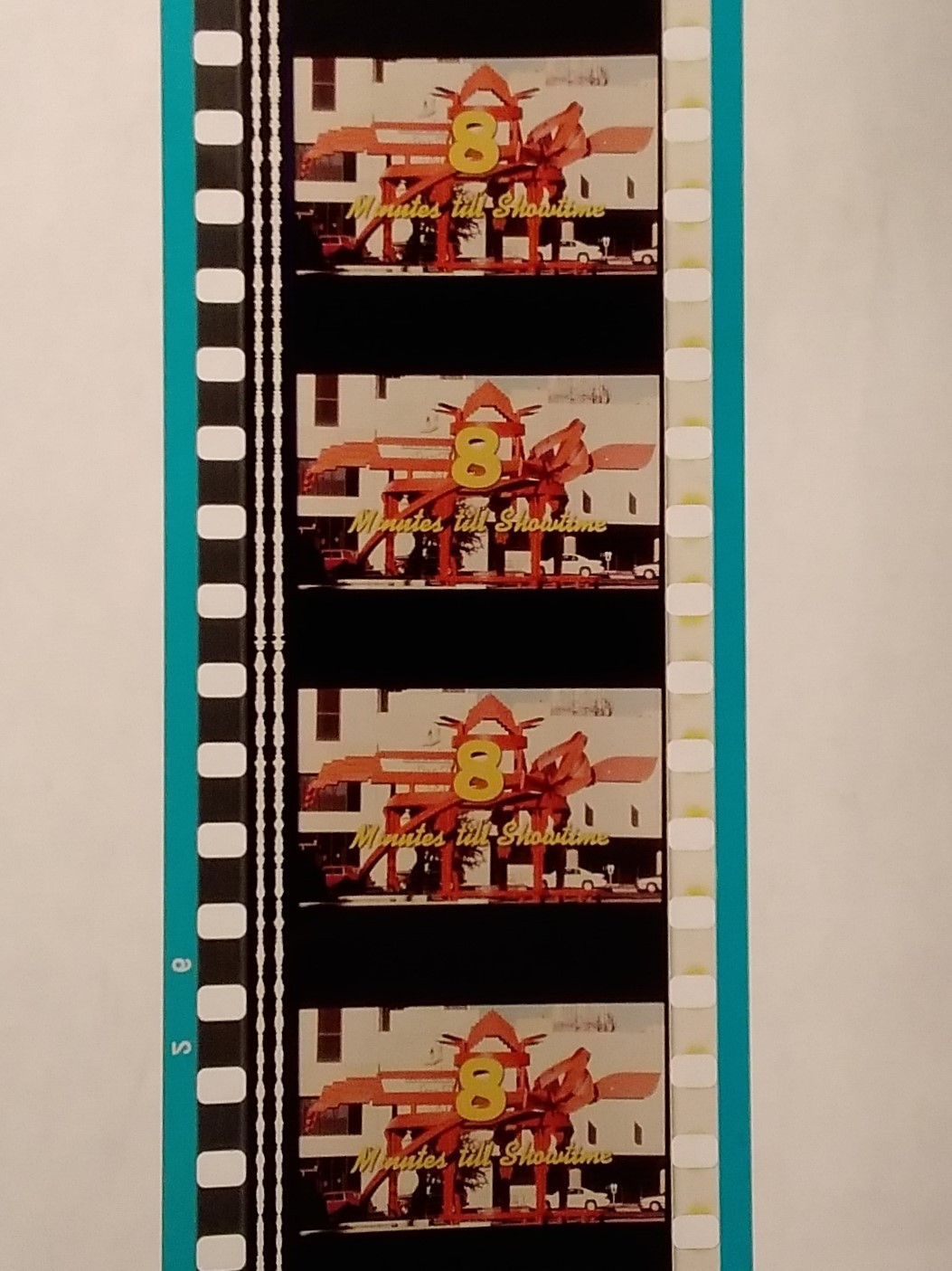35mm Film – Screen Attractions – It’s Intermission Time – Clock