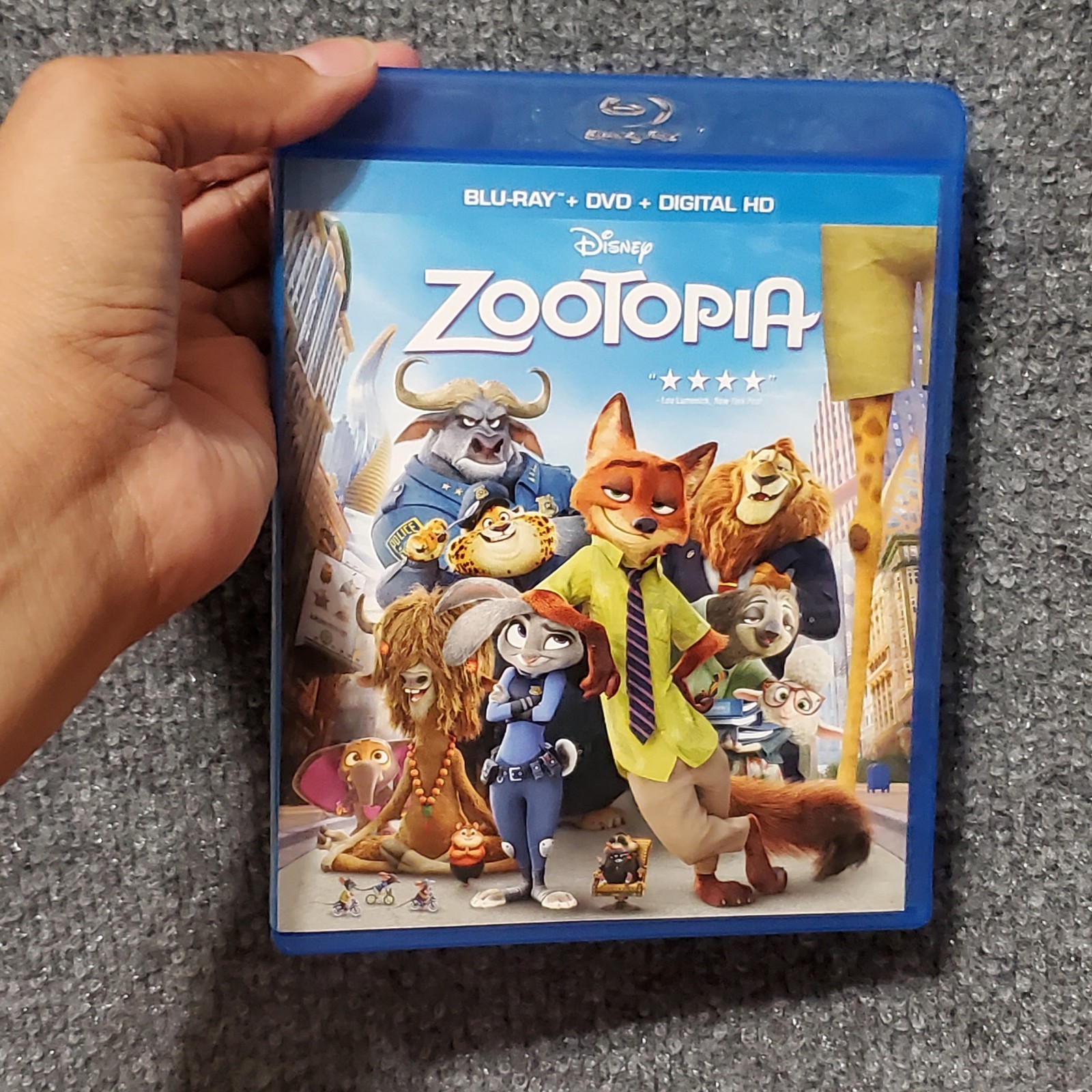 Zootopia Disney Blu-ray DVD Combo 2-disc PG Working Kids Family Movie Night