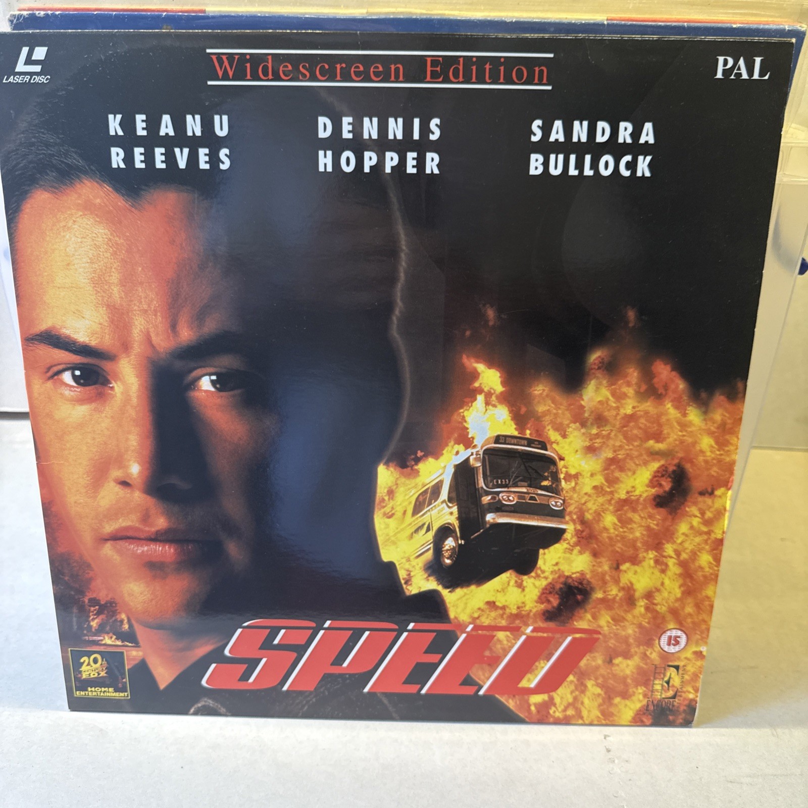 Speed – Keanu Reeves, Sandra Bullock. UK Laser Disc. PAL Widescreen. 1994
