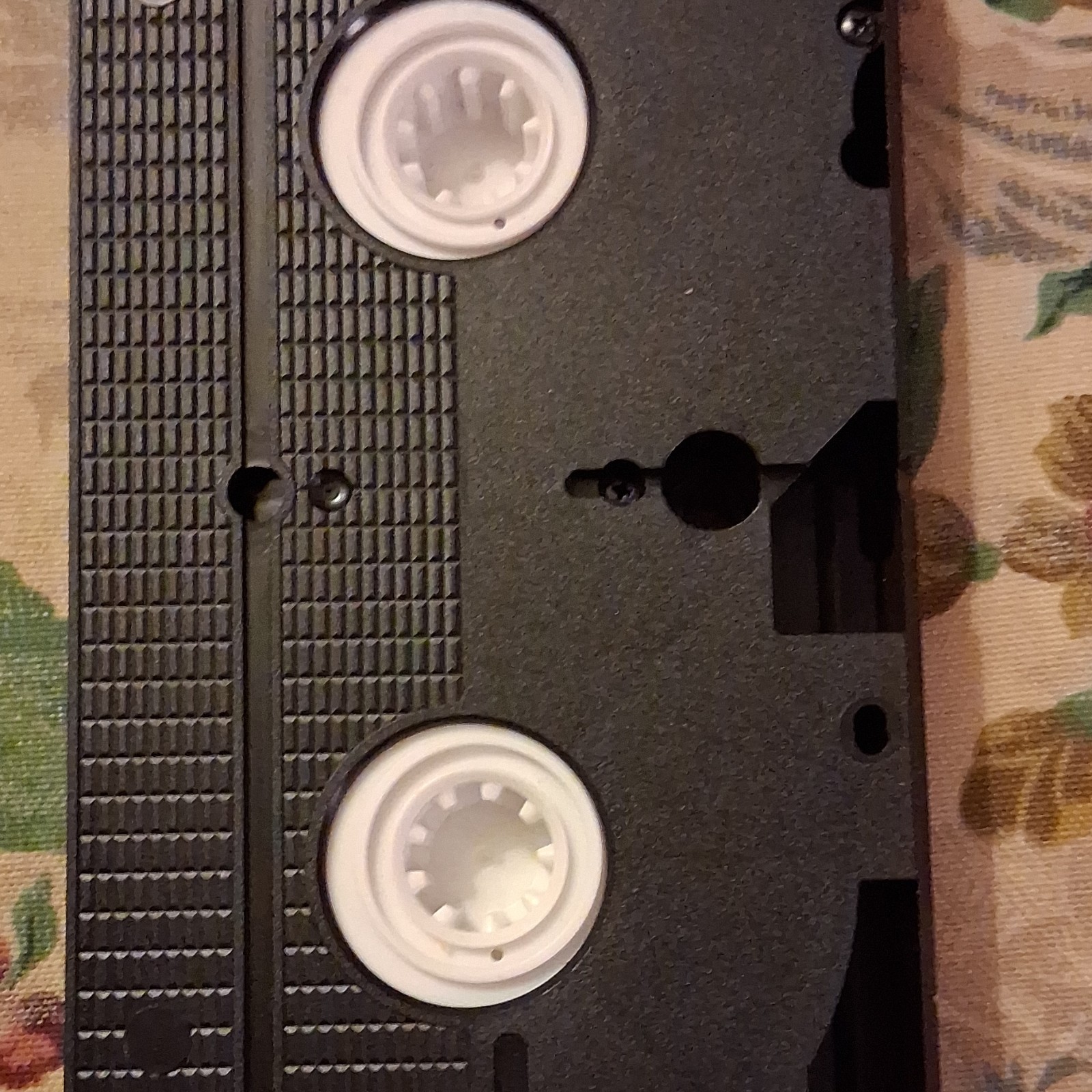 Undertow VHS Promo Copy R NTSC 1996 *Comes in Sister Act box!!!*