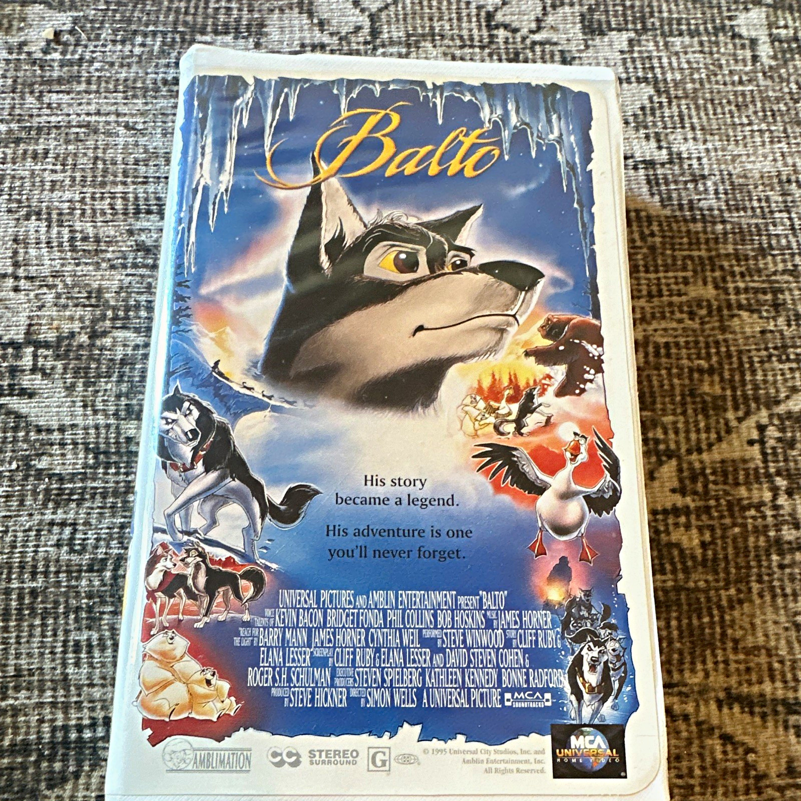 Universal Balto VHS NTSC Clamshell G 1995 Closed Captioned Hi-Fi Stereo