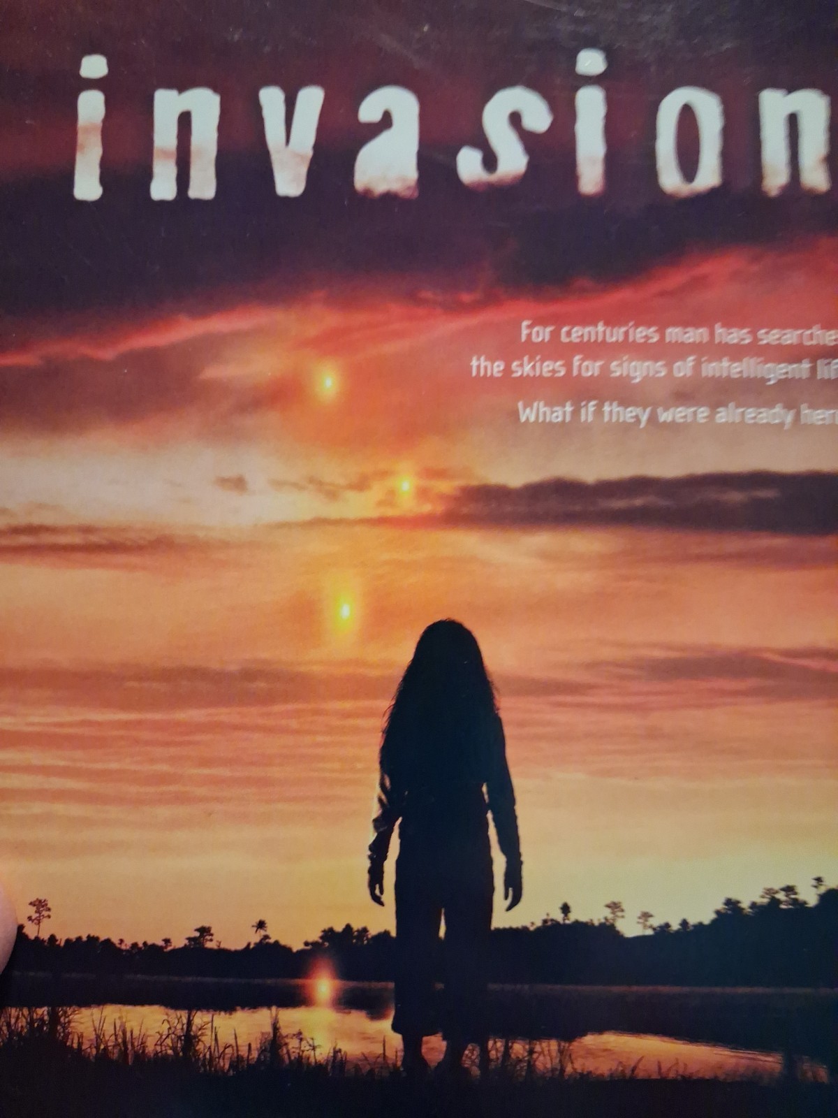 Invasion: Complete Series (DVD)