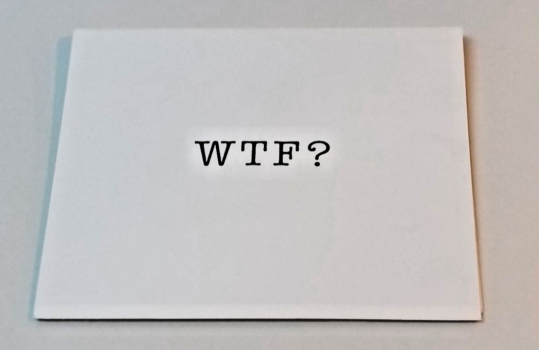 Rare MODERN FAMILY Season 1 FYC Photo Booklet & DVD “WTF?” – Free Shipping!