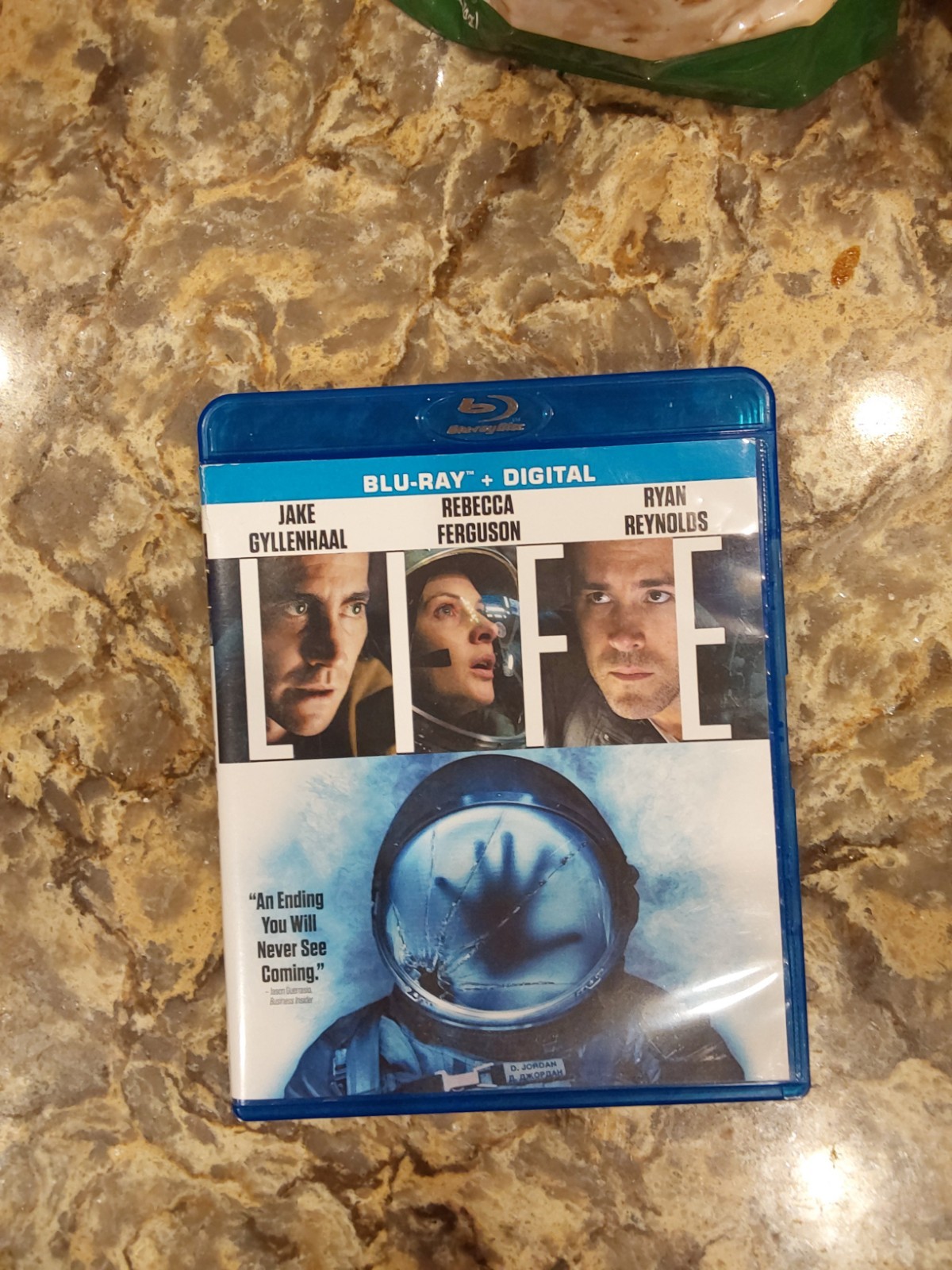 Life (Blu-ray, 2017)