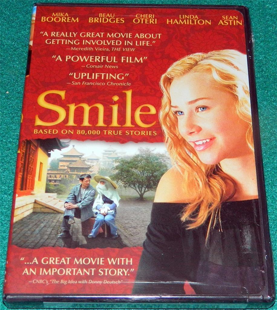SMILE, DVD, NEW (MIKA BOOREM, BEAU BRIDGES, CHERI OTERI, SEAN ASTIN, ETAL.)