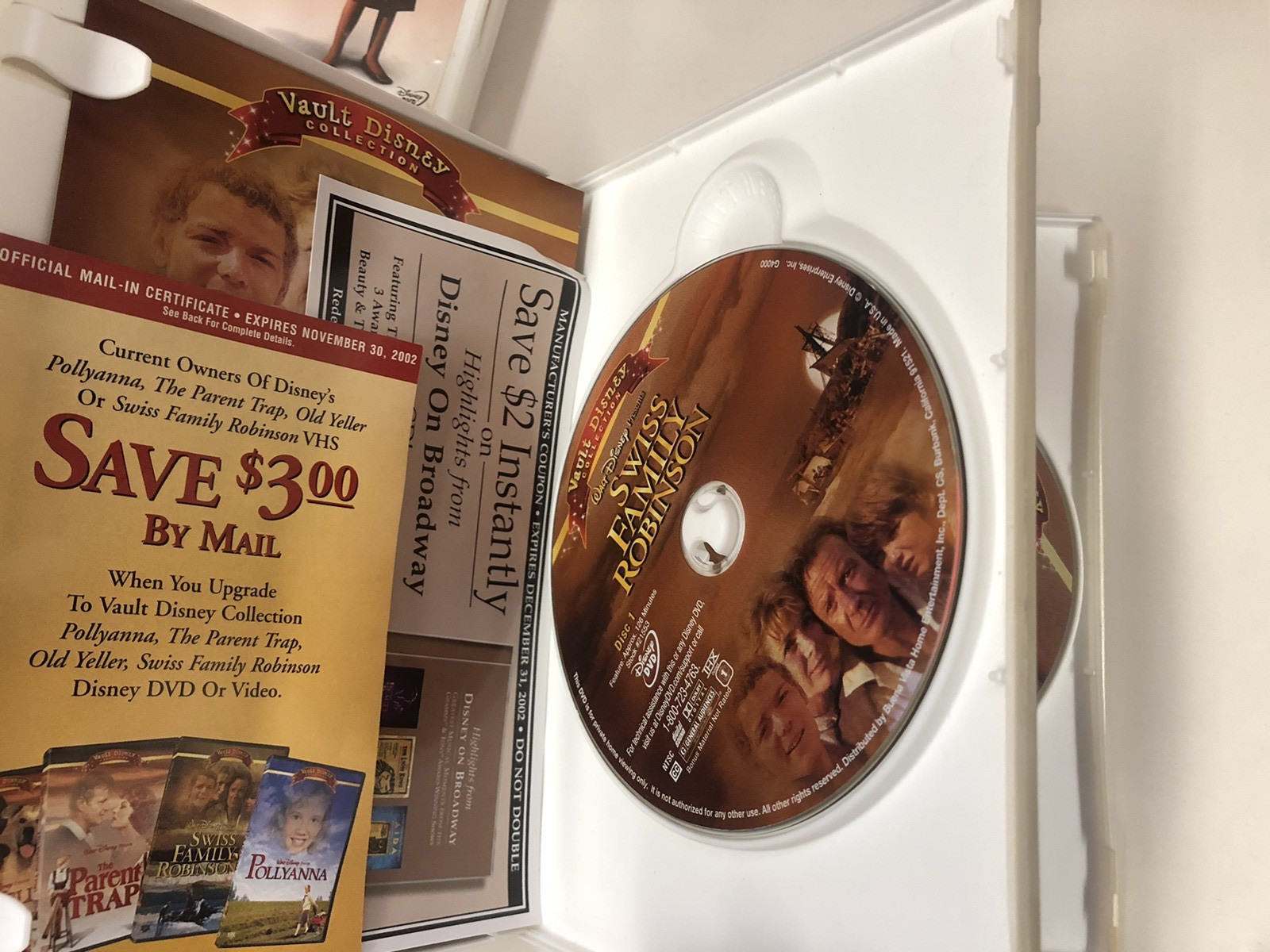 Lot Of 4 Disney Vault Collection Movies Parent Trap, Love Bug , swiss Family