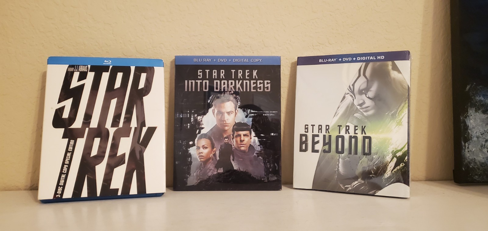 Star Trek Trilogy: The Kelvin Timeline (Blu-ray/DVD) 7-Disc Set, w/Slipcovers