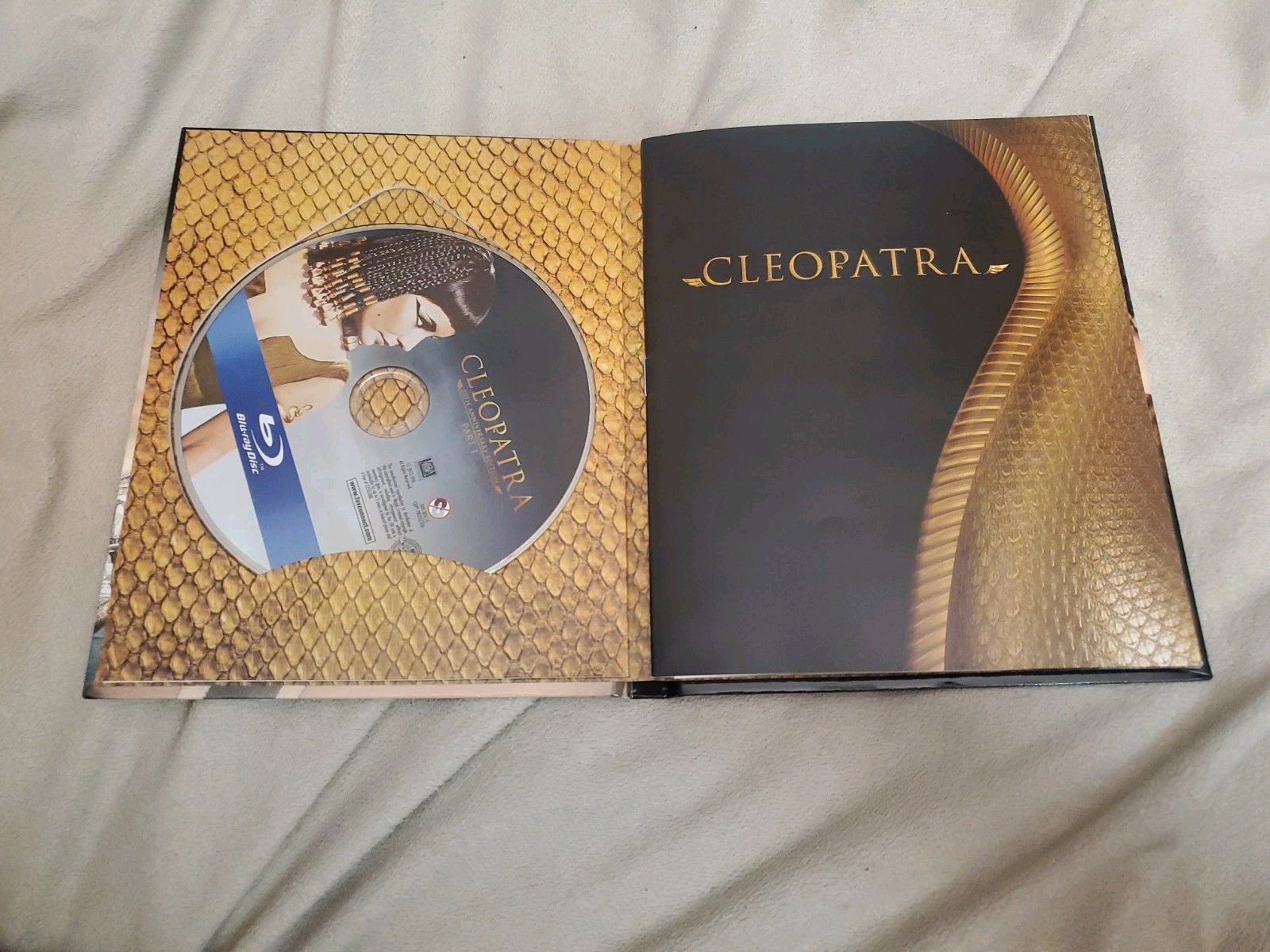 Cleopatra – Blu-ray – 50th Anniversary Digibook + Slipcover – OOP / Rare