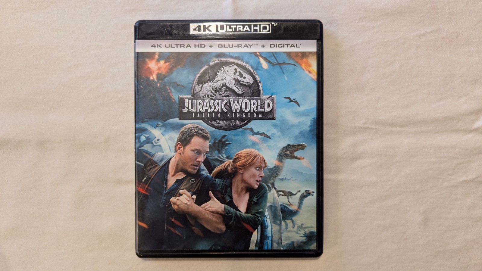 Jurassic World: Fallen Kingdom 4K UHD Blu-ray + Blu-ray (NO DIGITAL)