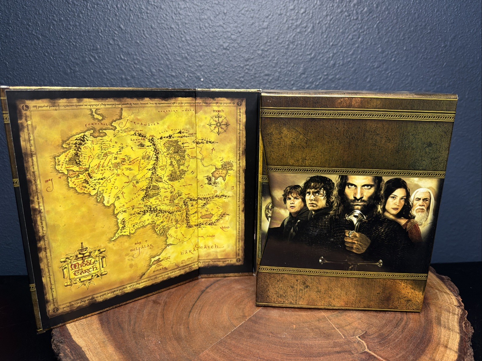 The Lord of the Rings: The Motion Picture Trilogy Extended Edition Bluray