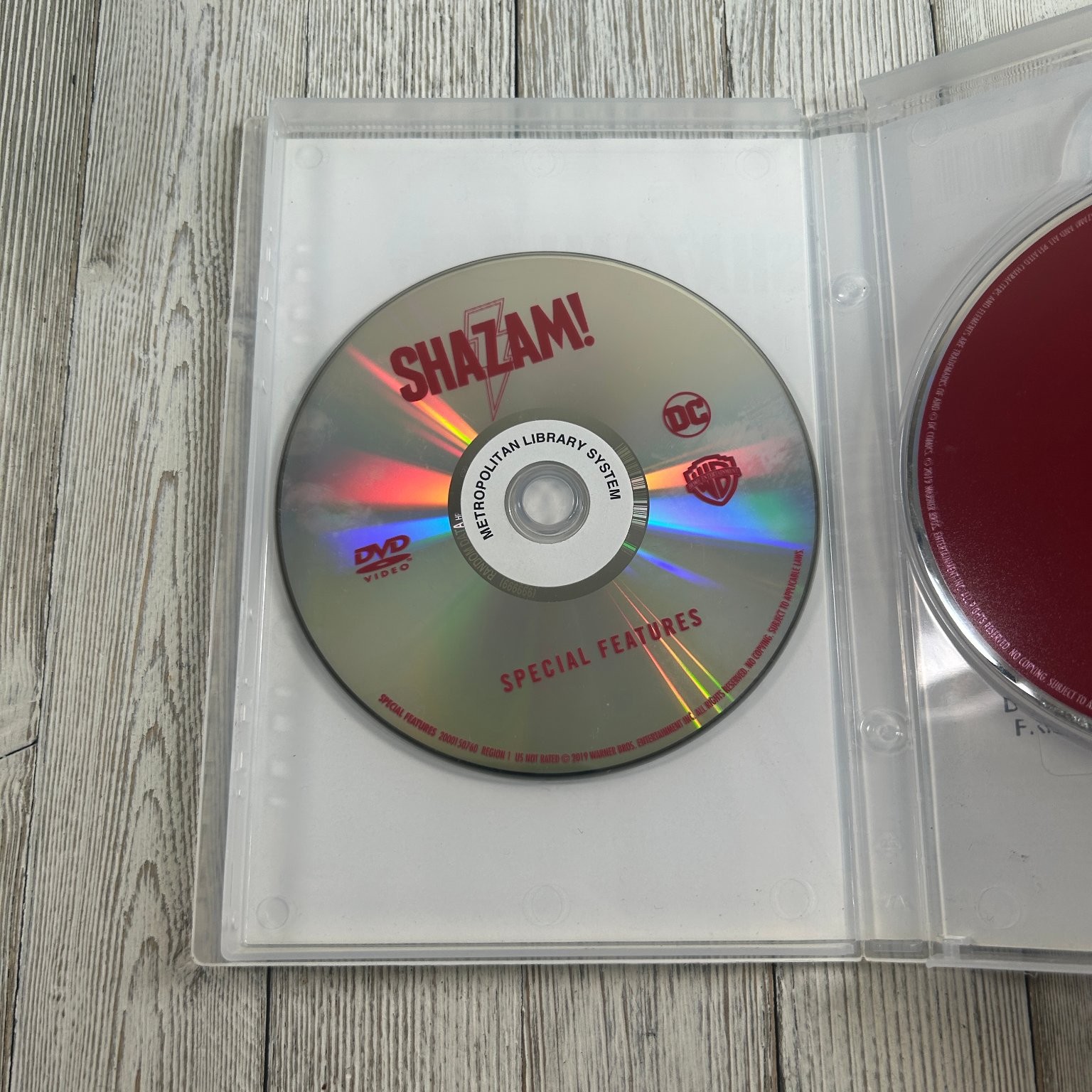 SHAZAM! DVD 2019 Zachary Levi, Mark Strong, David F. Sandberg 2-Disc Special