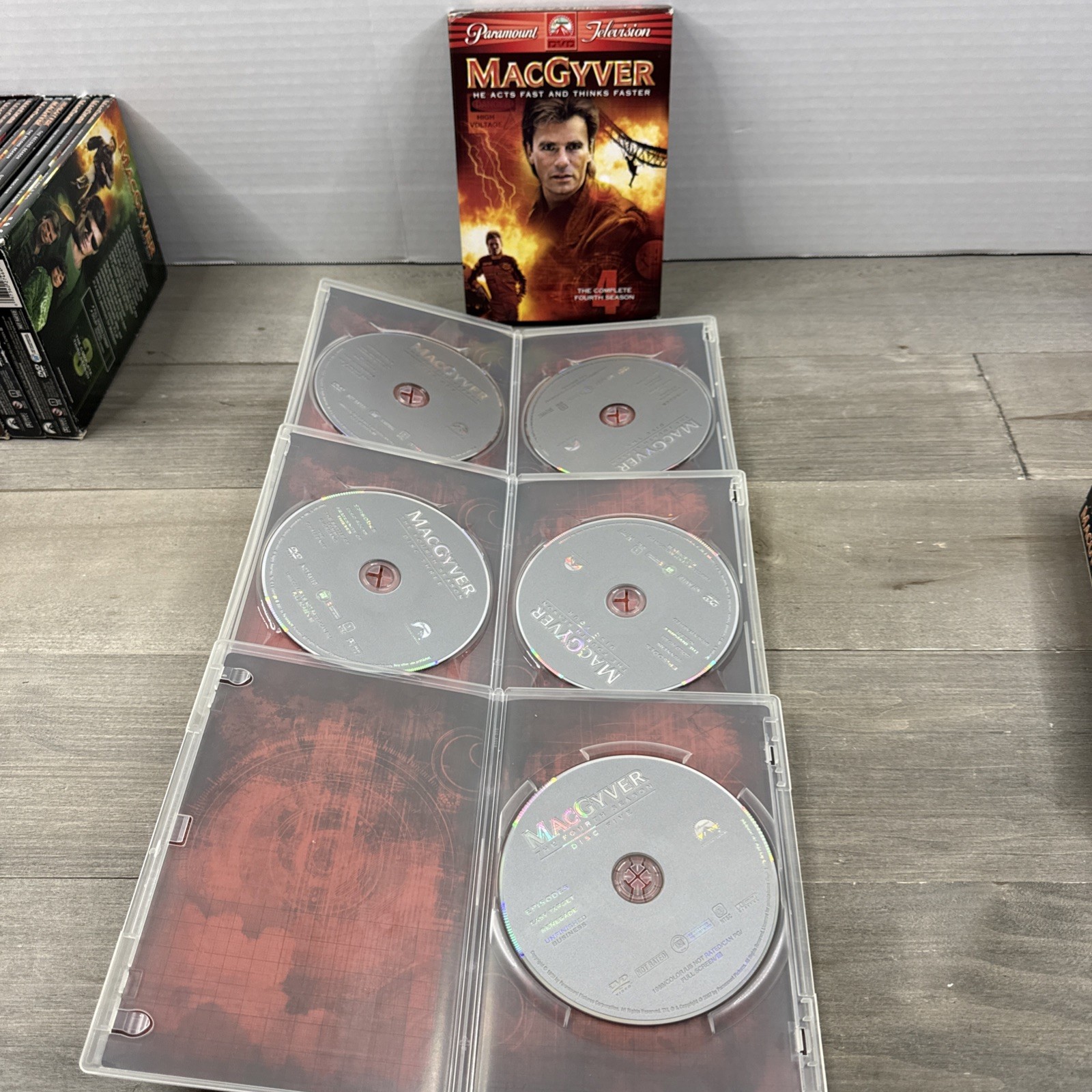 MacGyver Complete Series Seasons 1-7 DVD TV Series