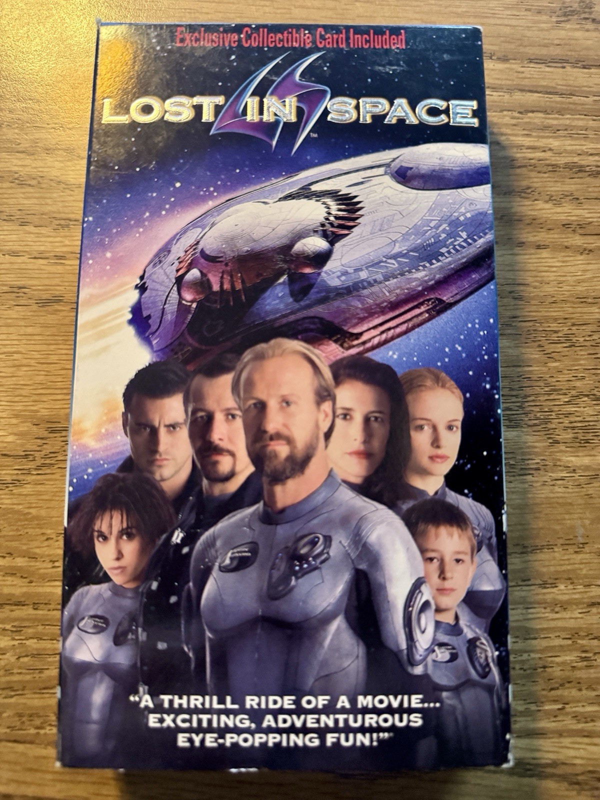 Lost In Space (VHS) William Hurt, Gary Oldman, Mimi Rogers (VG+)