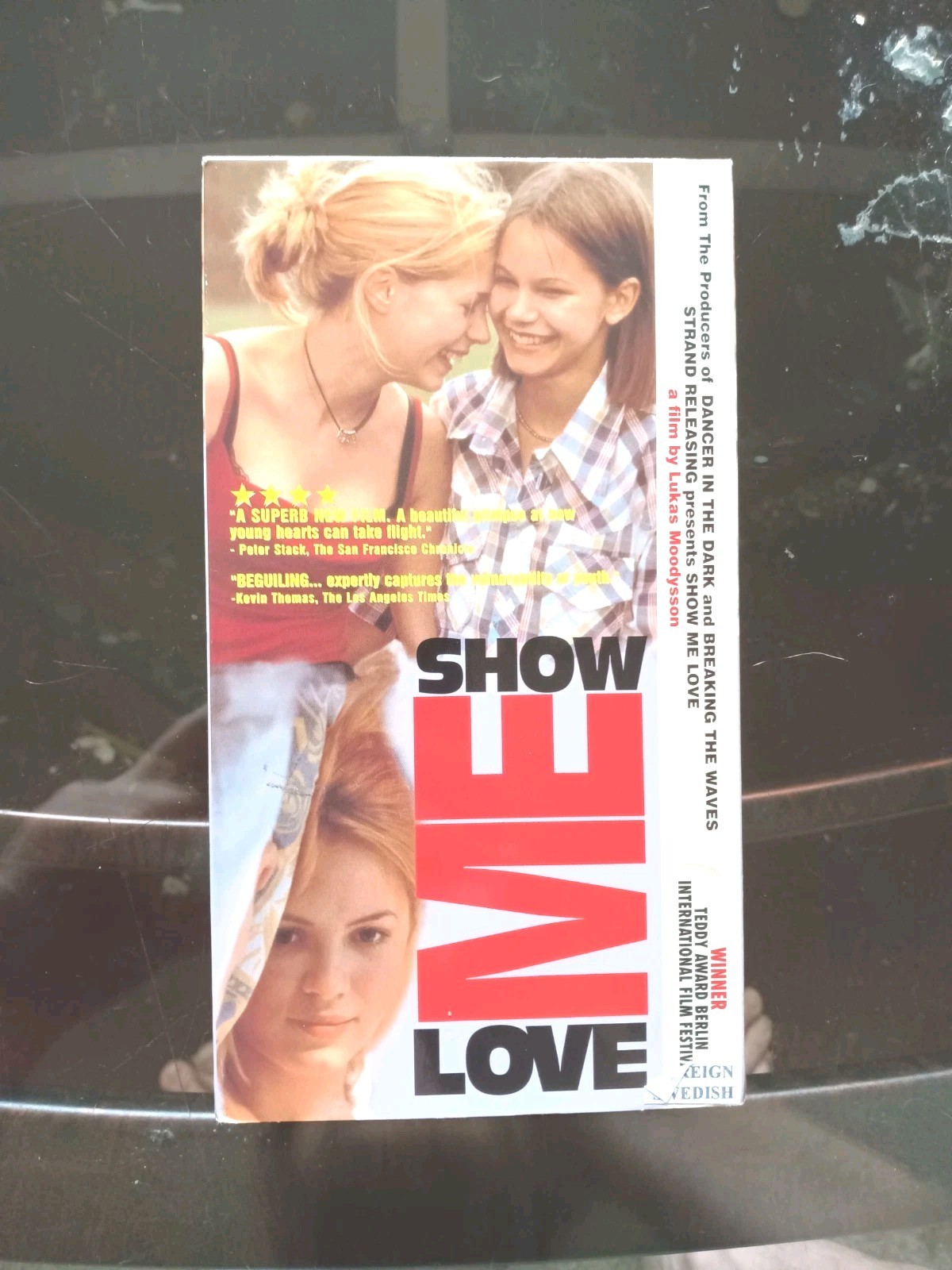 Show Me Love (VHS, 2000) Strand Releasing Home Video – Lukas Moodysson