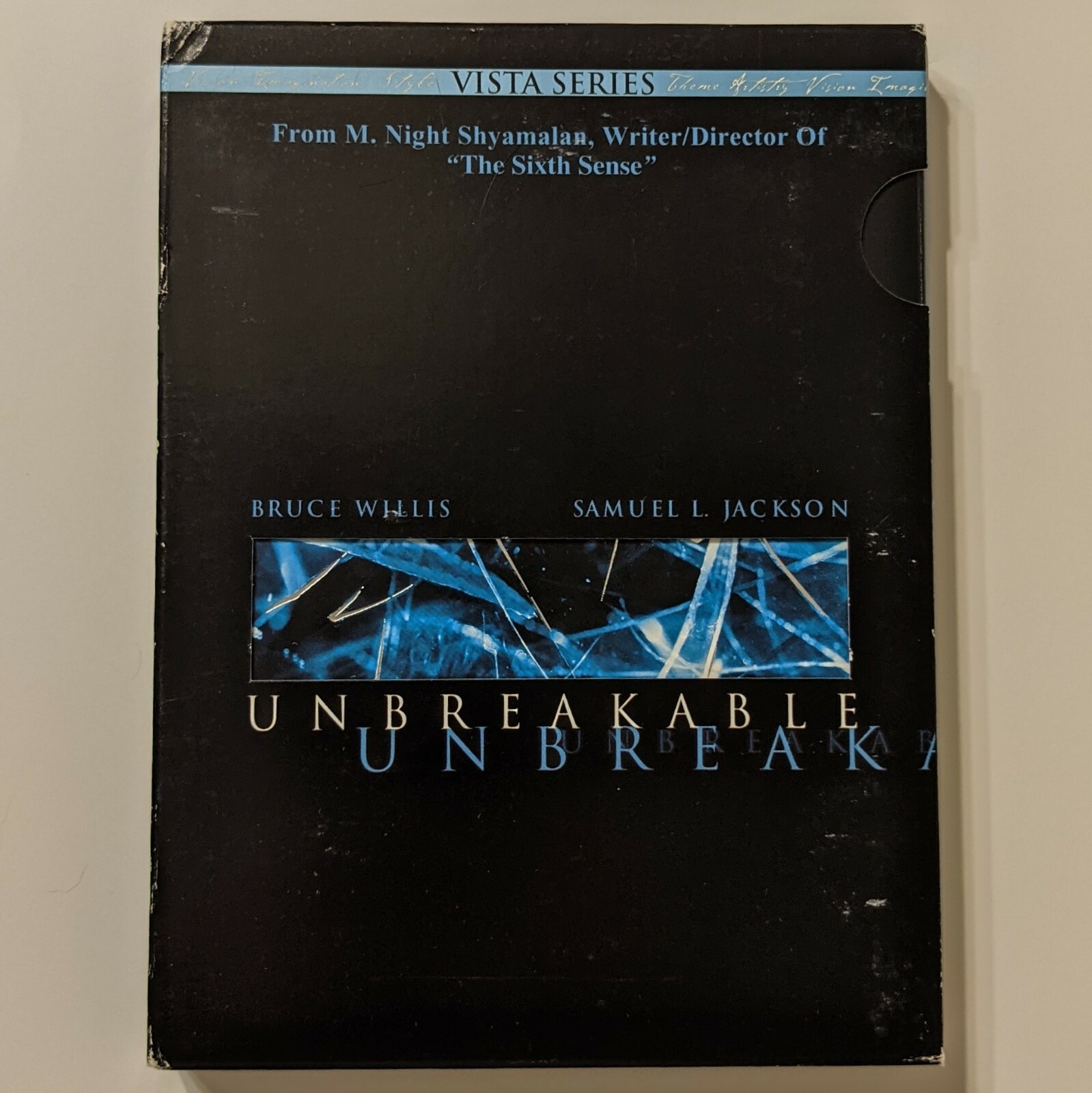 Unbreakable (2000, Box and Special Features, MOVIE DISC MISSING)