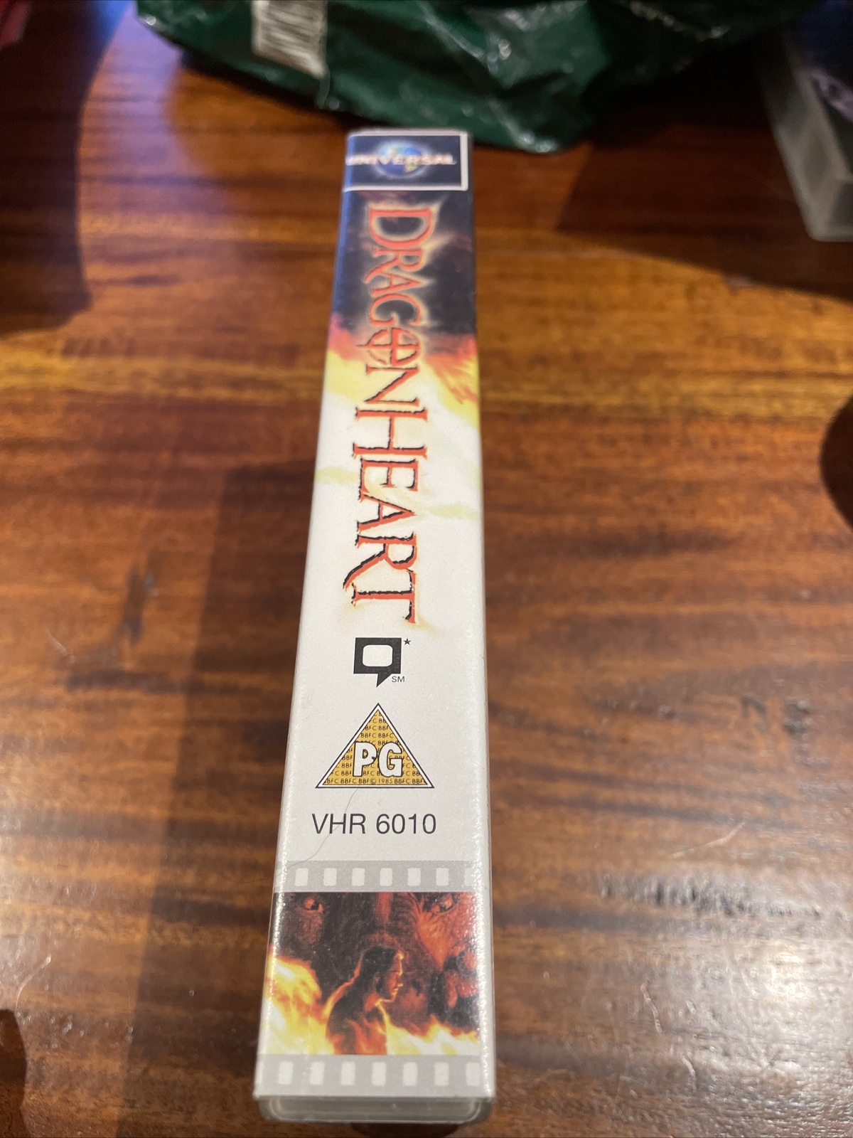 Dragonheart VHS Video Tape – CIC Video 1996