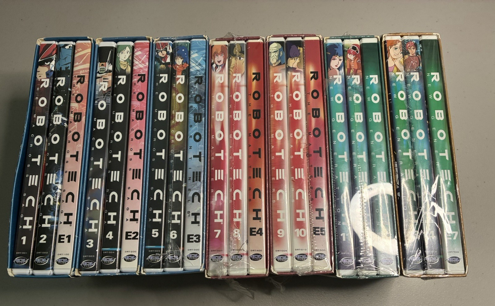 Robotech The Legacy Collection Complete (DVD) Box Set 1-7 ADV Films Mostly SEALE