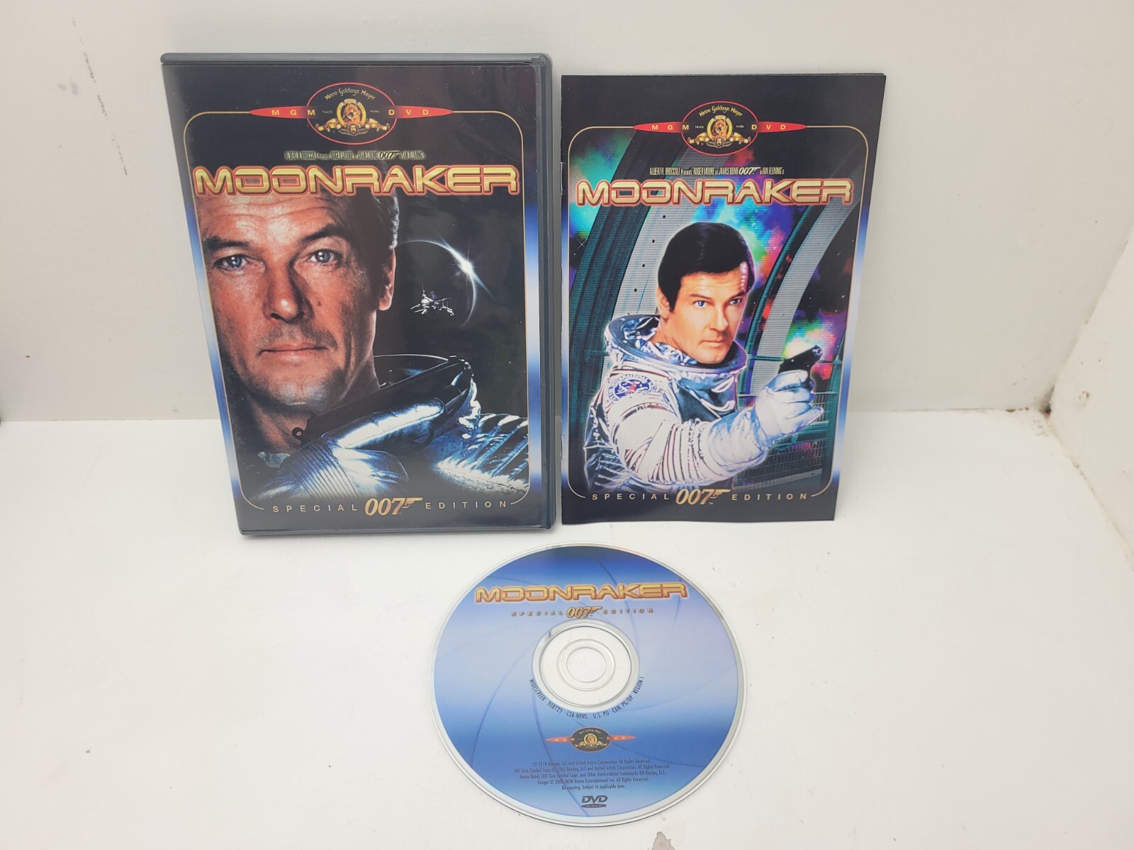 Lot of 9 James Bond DVDS Thunderball – Octopussy – For Your Eyes Only- Moonraker