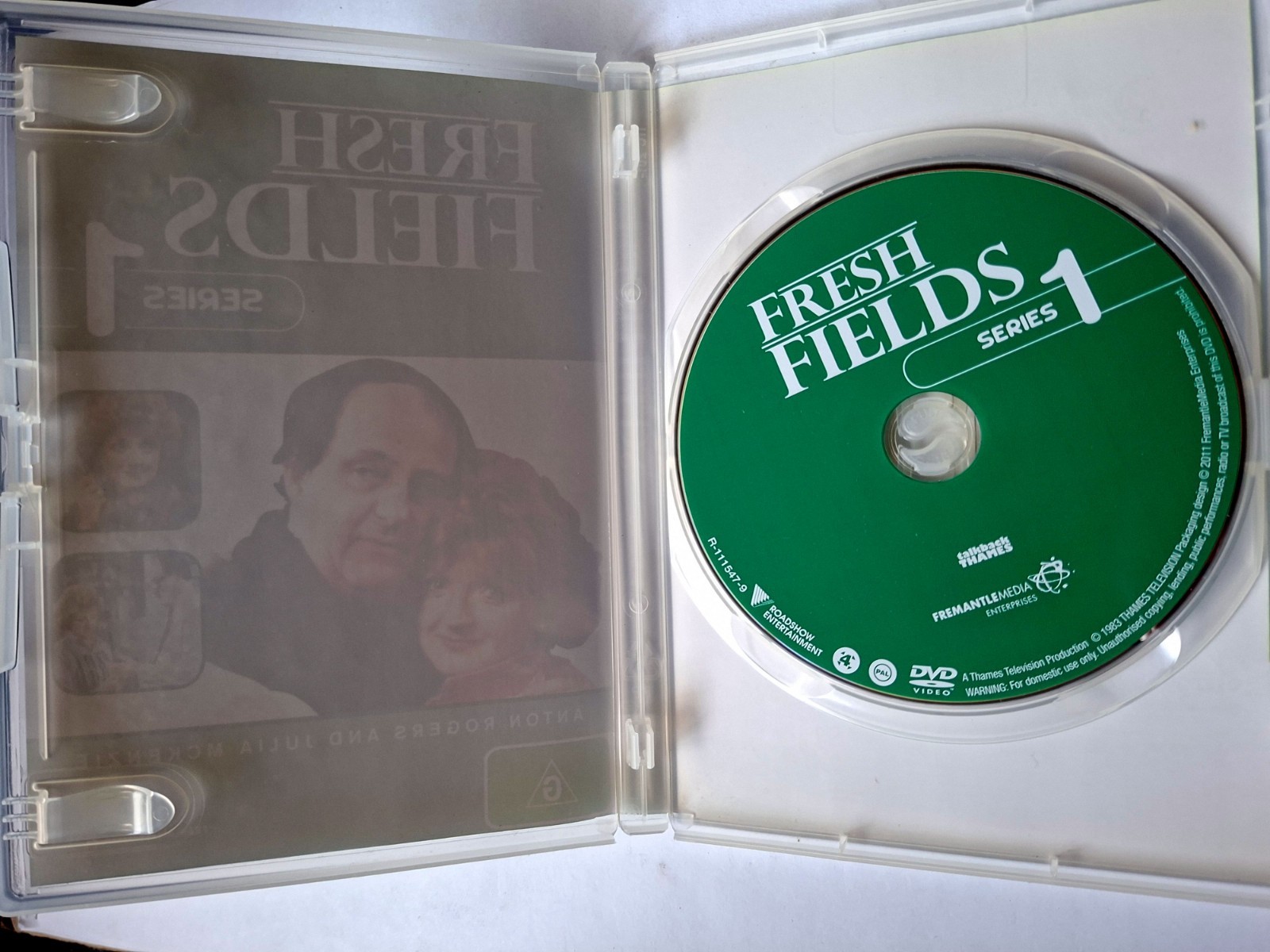 Fresh Fields : Complete Series 1 [Region 4 DVD] FREE Next Day Post from NSW