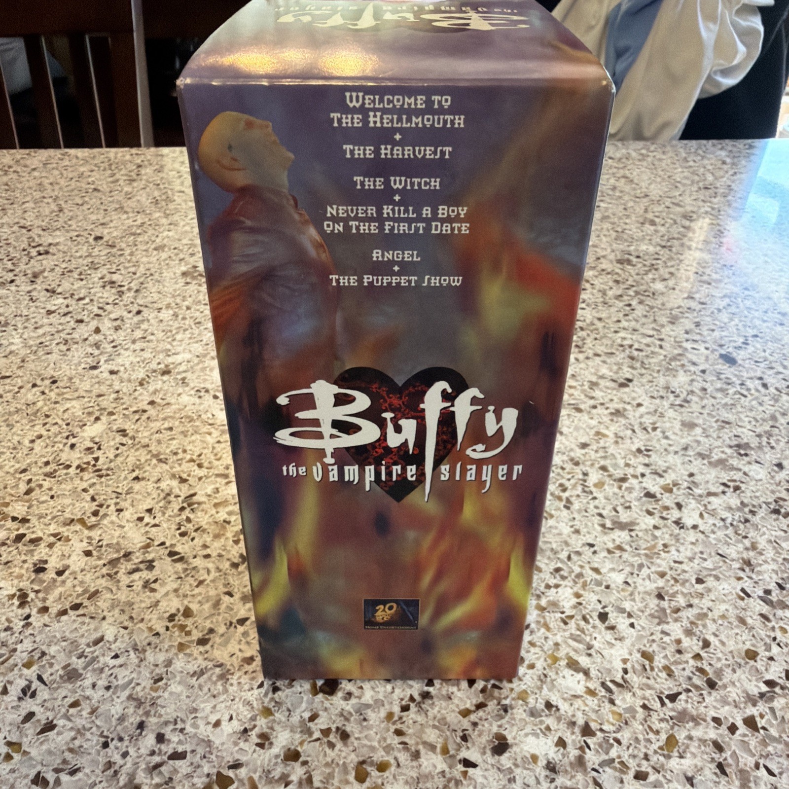 Buffy the Vampire Slayer – Slayer Pack (VHS, 1998) 3-Tape Box Set With Tattoo