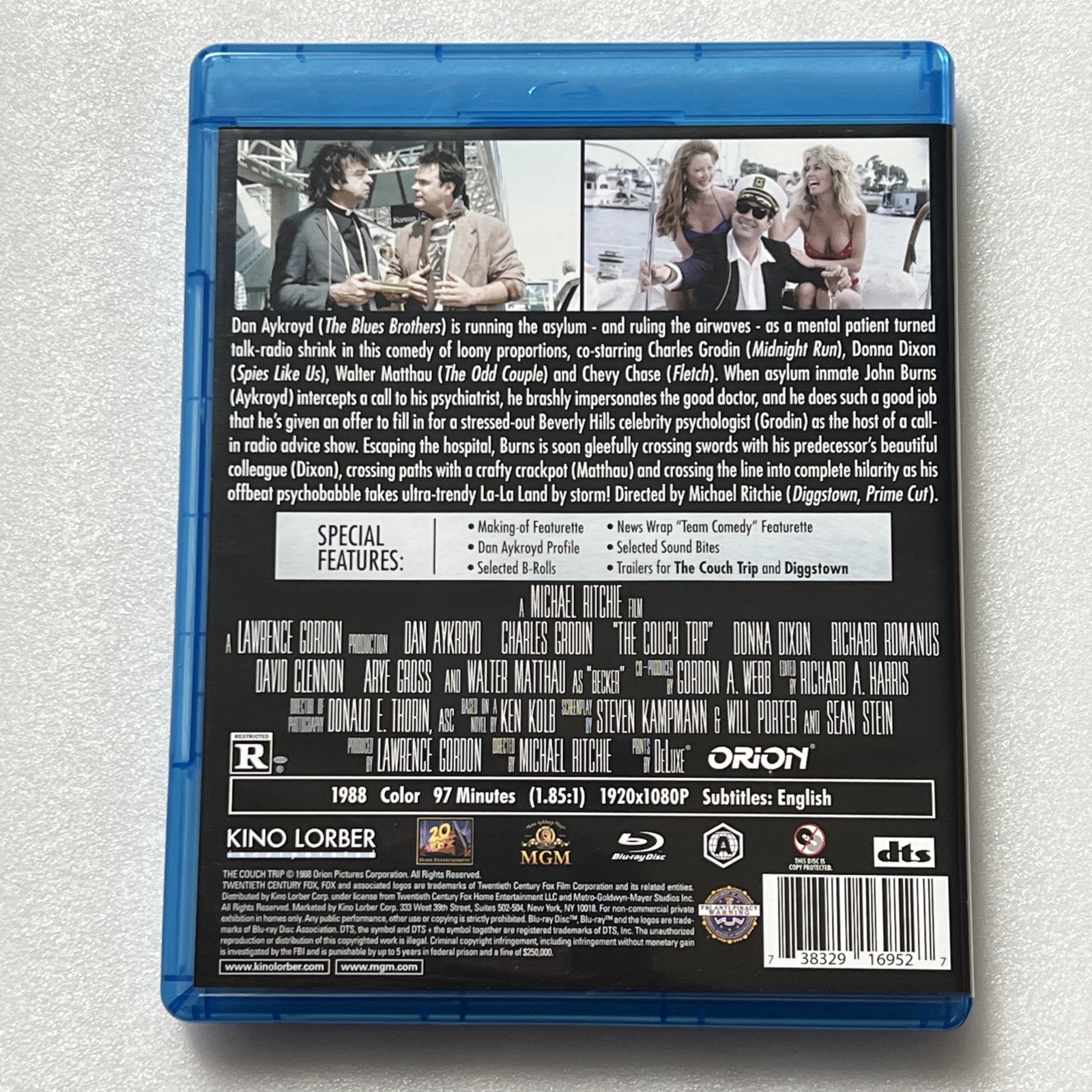The Couch Trip (KL Studio Classics Blu-ray) Very Rare OOP Dan Aykroyd Comedy