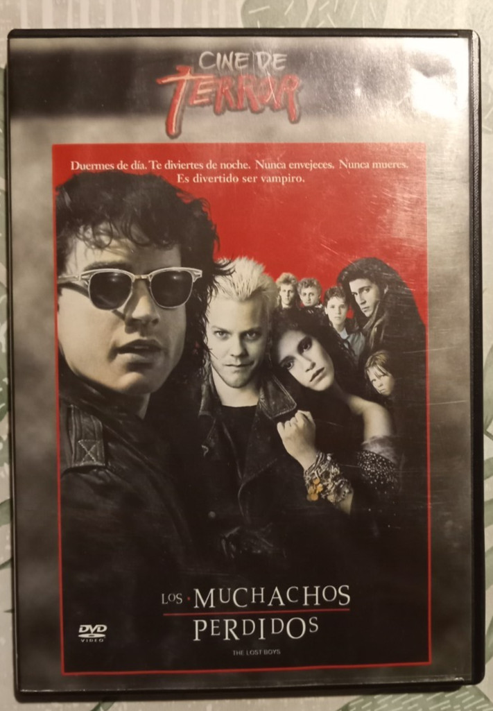 LOS MUCHACHOS PERDIDOS, MOVIE BY JOEL SCHUMACHER, 1992 MEXICAN DVD, HORROR
