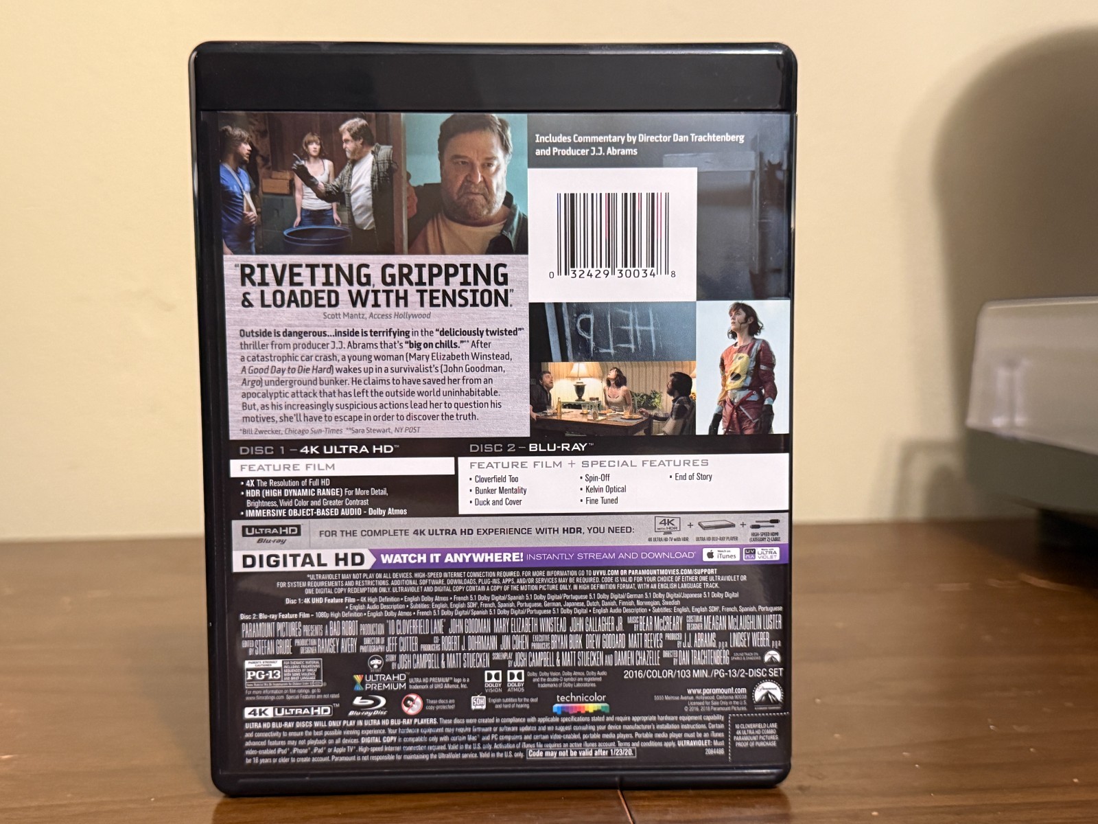 10 Cloverfield Lane 4K UHD + Blu-ray + Digital with OOP Slipcover LIKE NEW