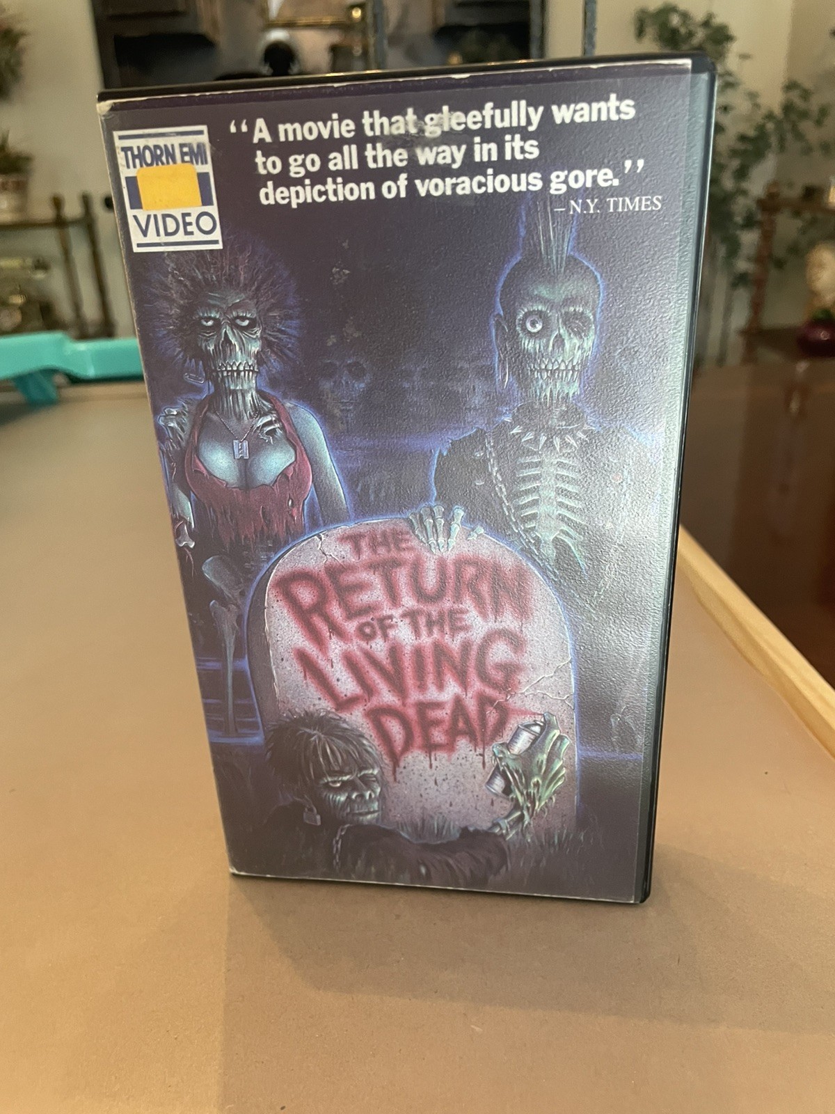 RARE Thorn EMI HBO Video The Return of the Living Dead VHS NTSC 1984 R FS