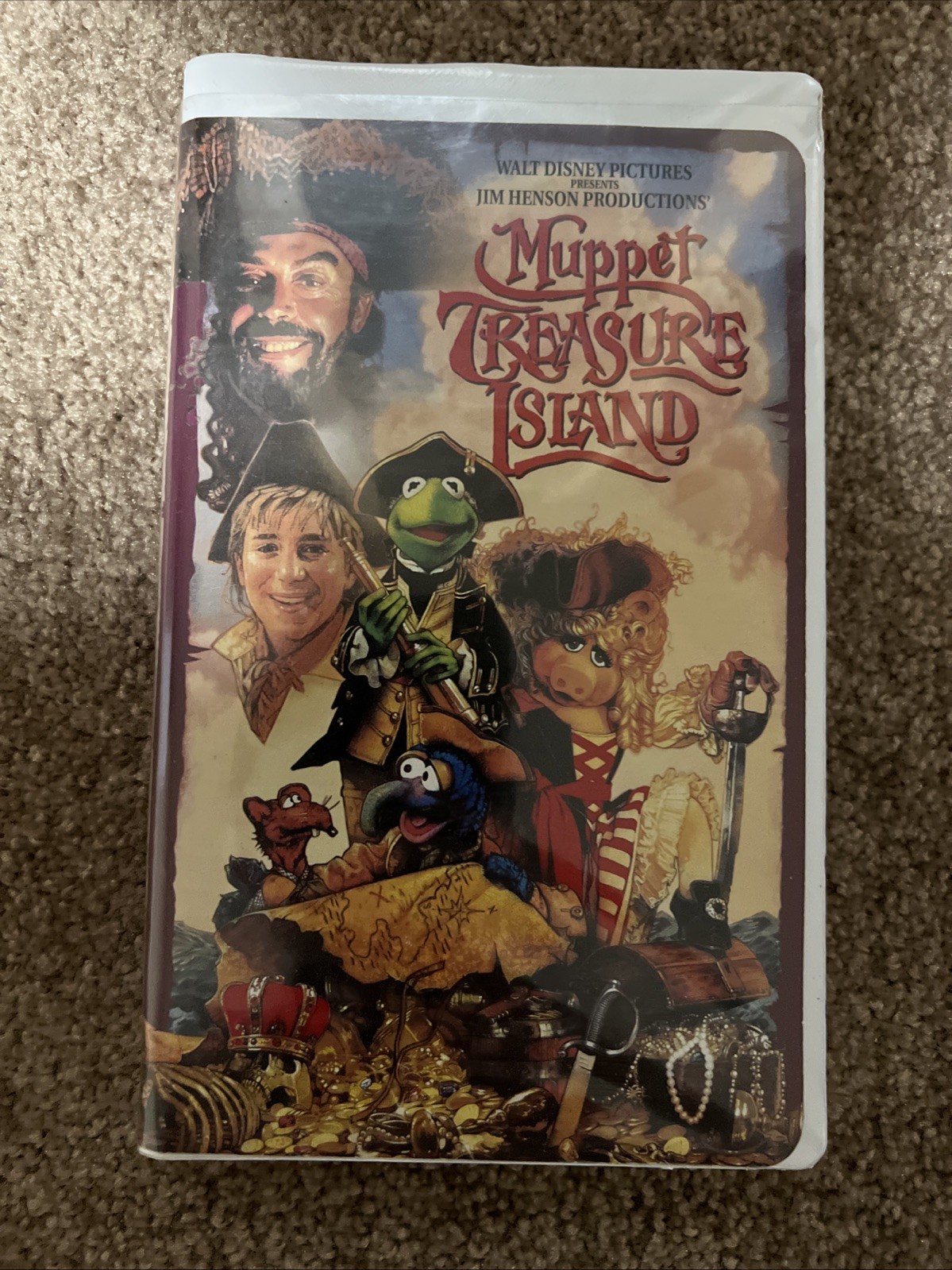 Muppet Treasure Island 1996 VHS Clamshell Edition Disney Jim Henson Video