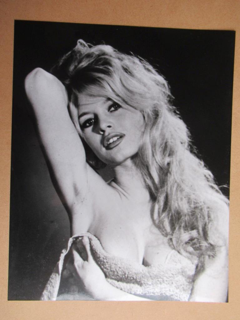 Brigitte Bardot 10×8 inch modern Image see down listing