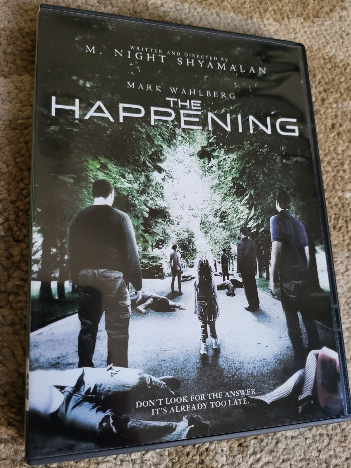 THE HAPPENING (2008) MARK WAHLBERG DVD LIKE NEW!