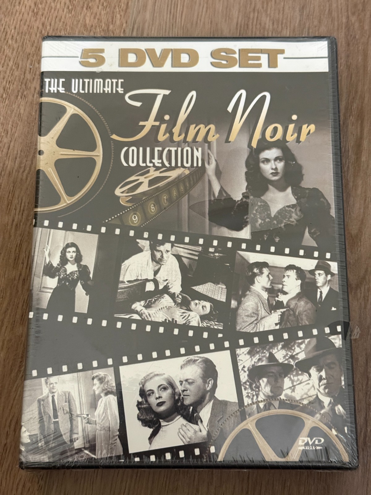 NEW! Ultimate Film Noir Collection DVD Scarlet Street Detour D.O.A. Hitch-Hiker