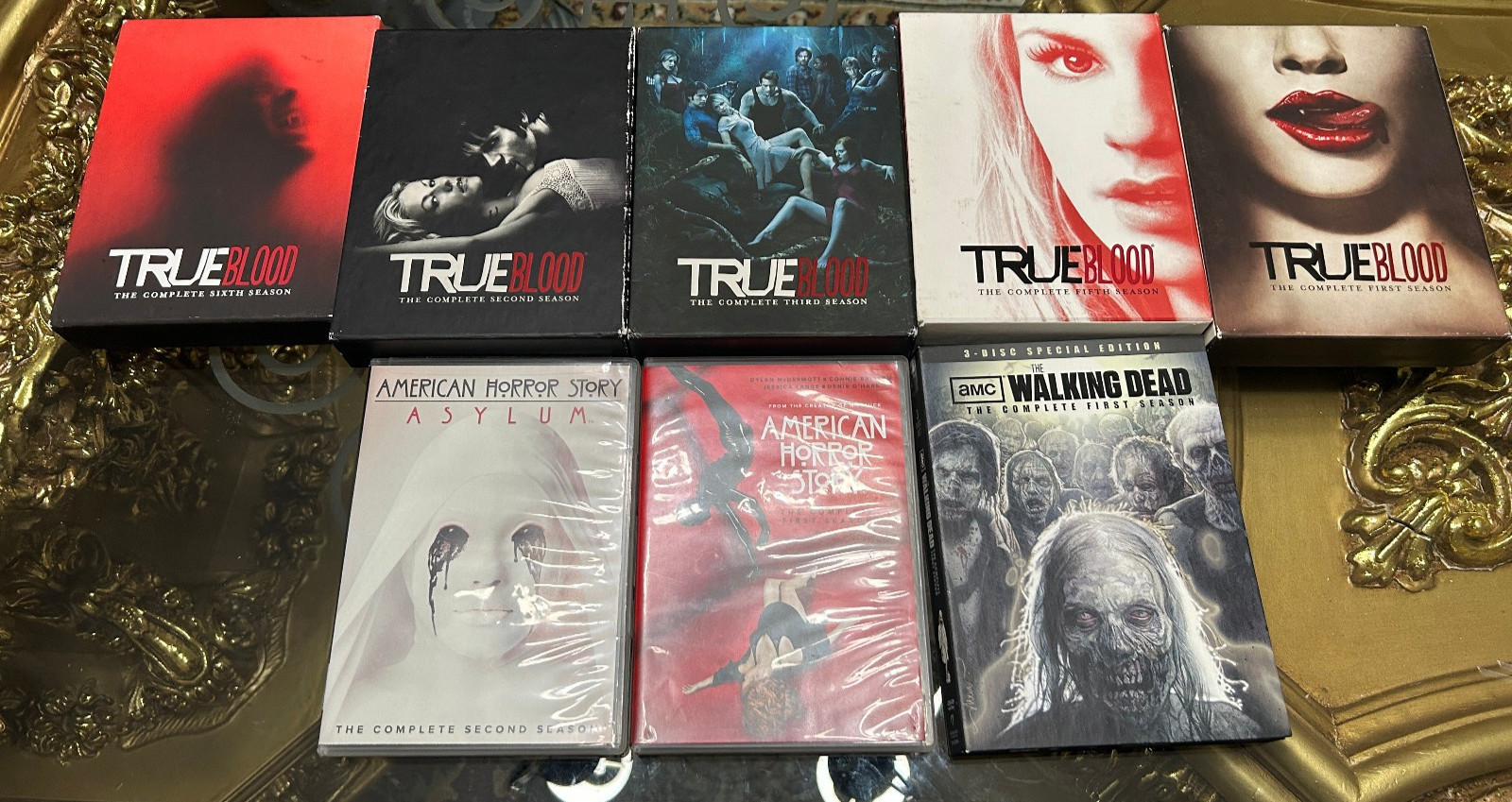 *See Images & Desc* True Blood, Walking Dead, Avatar, Alfred Hitchcock, Etc DVD