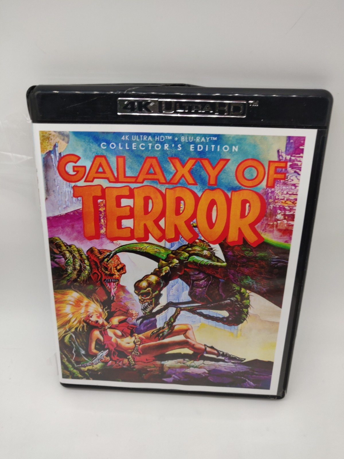 Galaxy of Terror (4K Ultra HD + Blu-ray) Case Is SMASHED READ