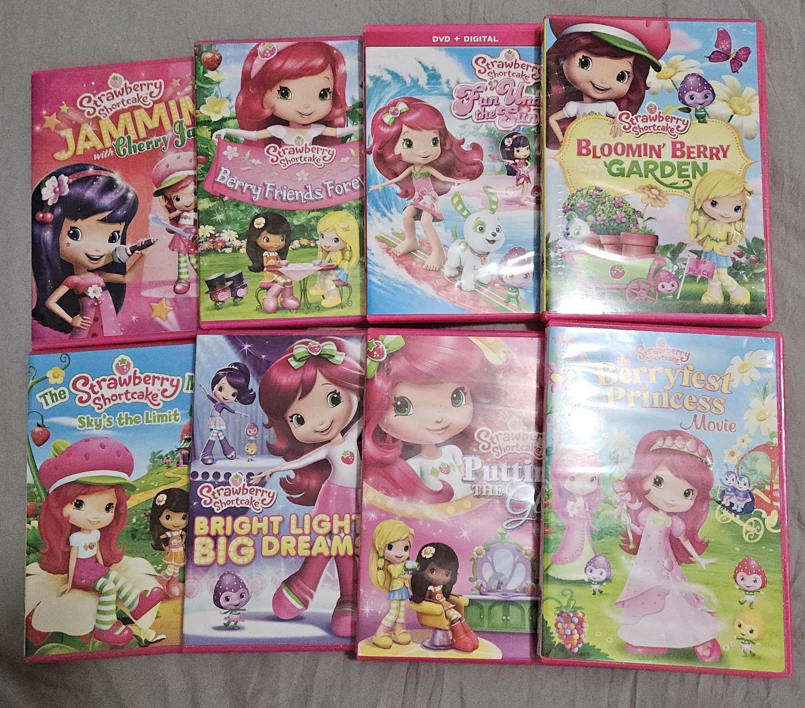 Strawberry Shortcake DVD Collection Lot Of 8 Movie Used Good Condition Tested
