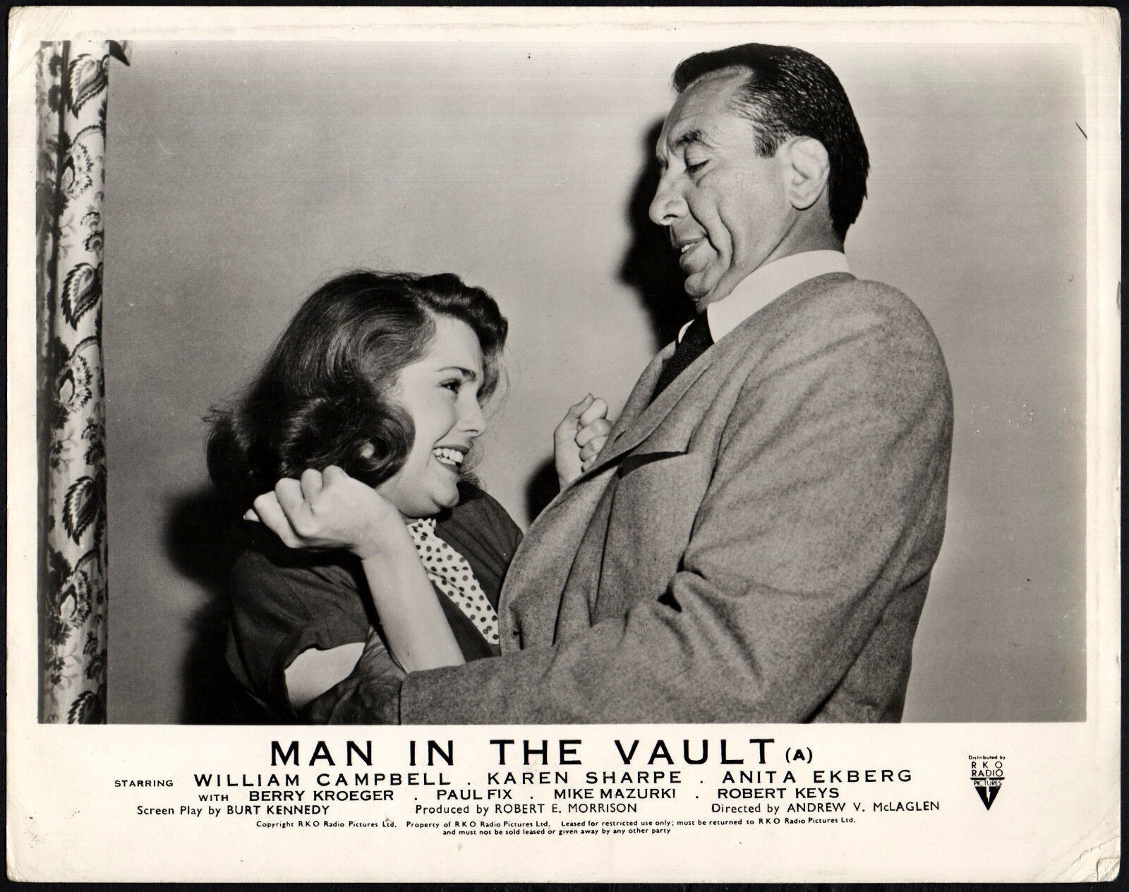 MAN IN THE VAULT 1956 Karen Sharpe, Mike Mazurki 10×8 LOBBY CARD