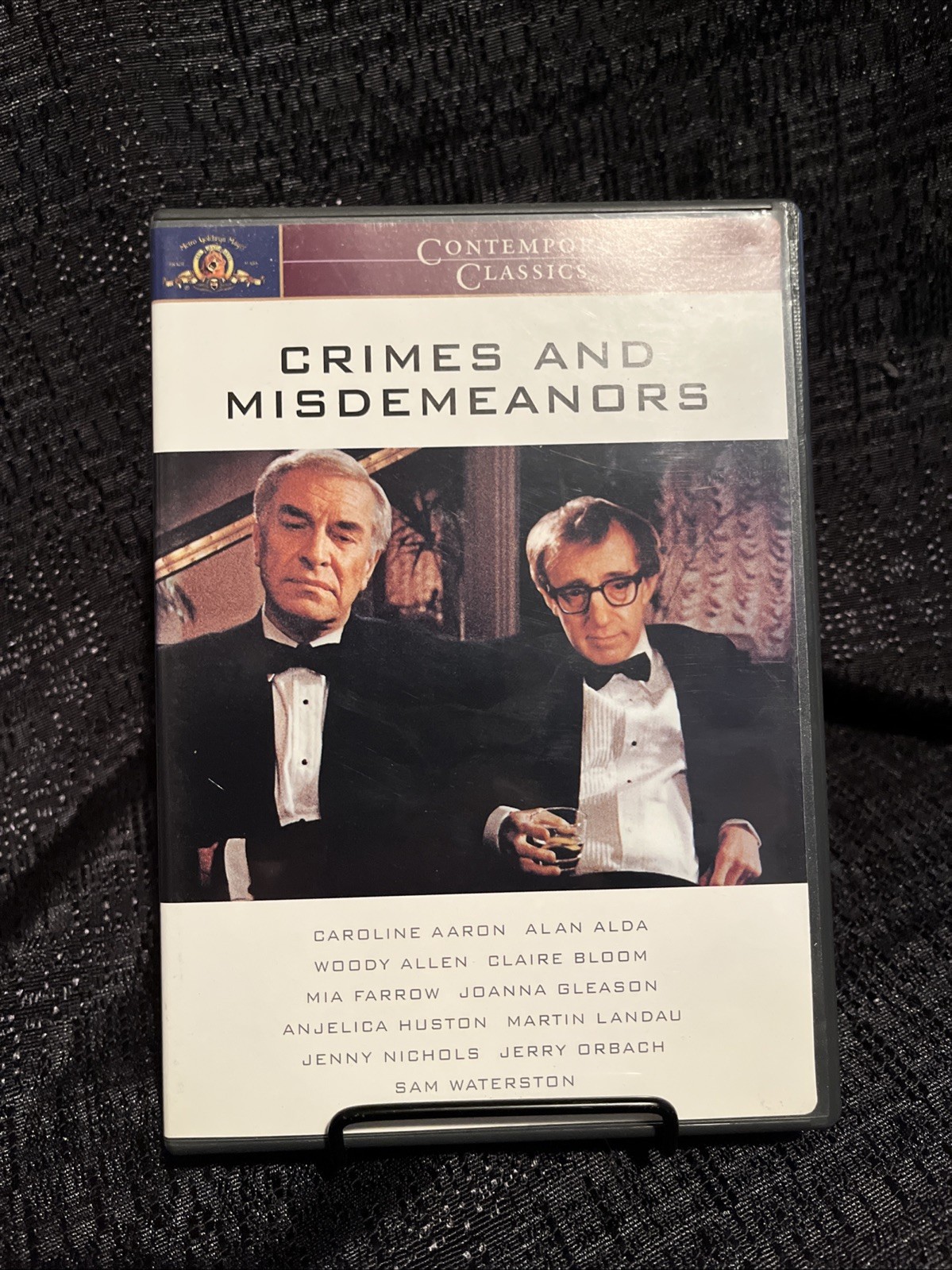 Crimes and Misdemeanors (DVD, 2001)