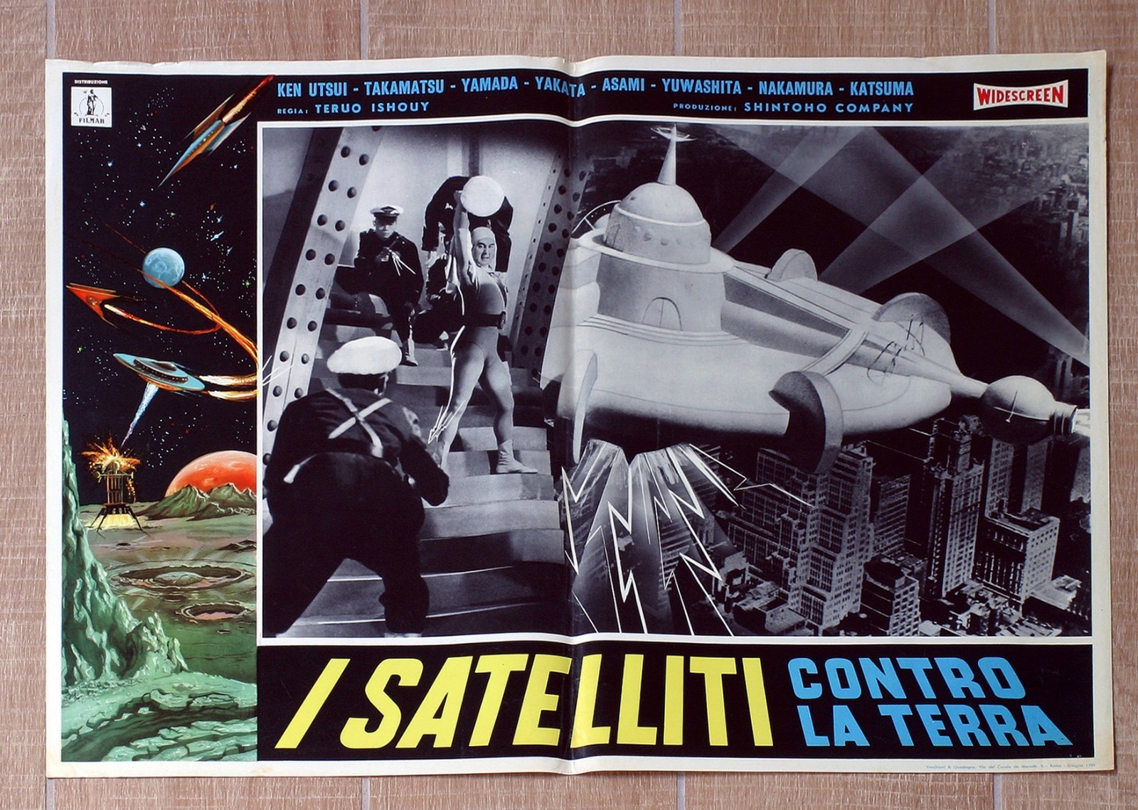 I SATELLITI CONTRO LA TERRA fotobusta poster Spaceman Ken Utsui Sci-fi Ufo CZ45