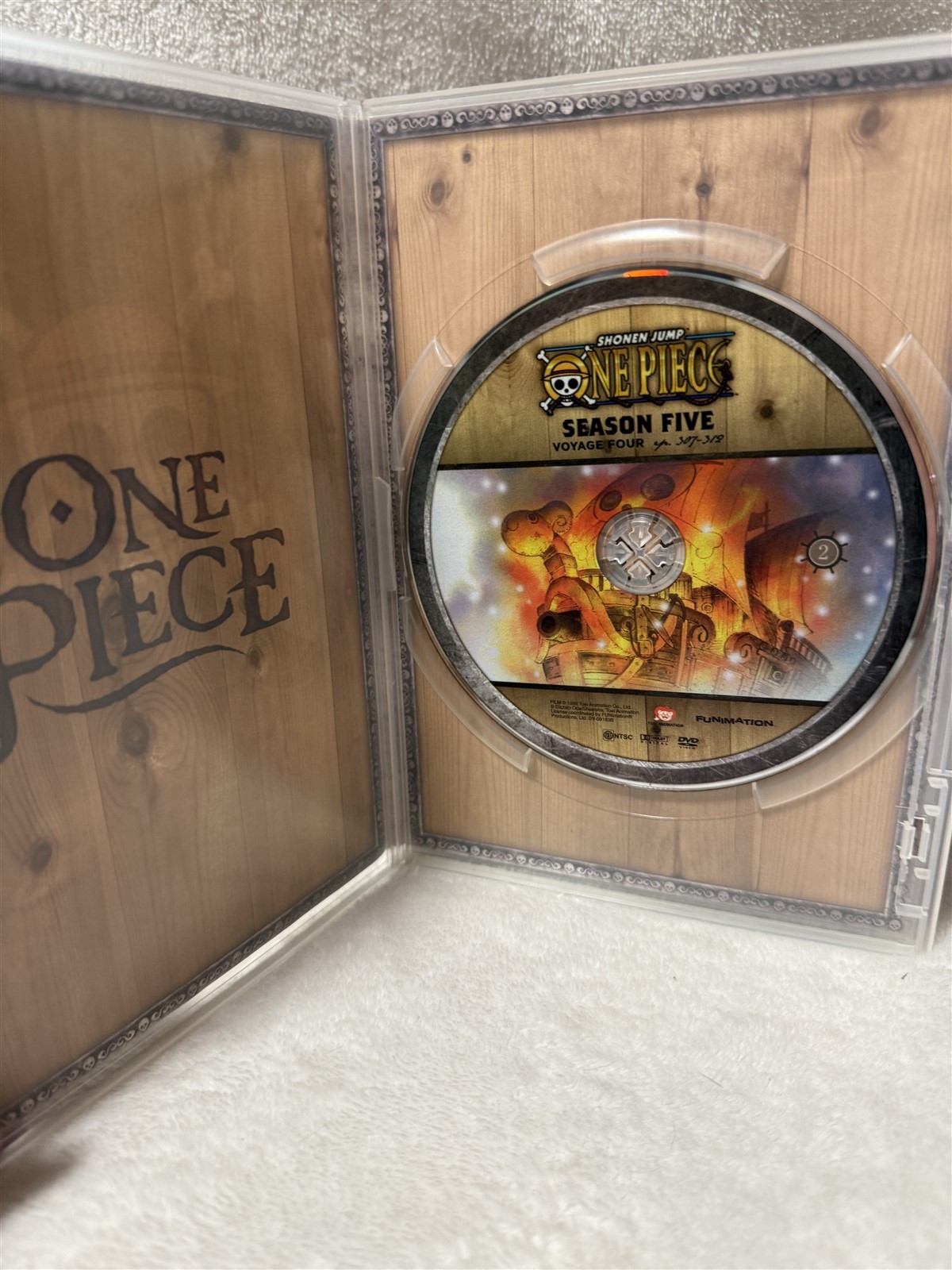 SHONEN JUMP ONE PIECE SEASON FIVE VOYAGE FOUR EP. 300-312 DVD BOX SET