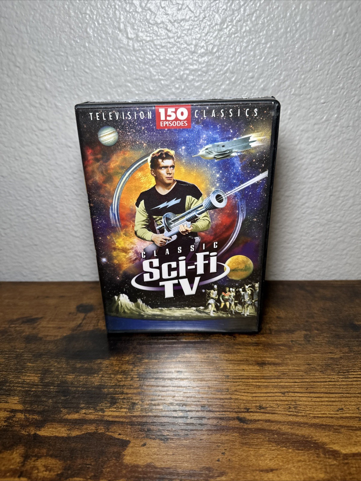 Classic Sci-Fi TV, 150 Episodes, 12 Discs
