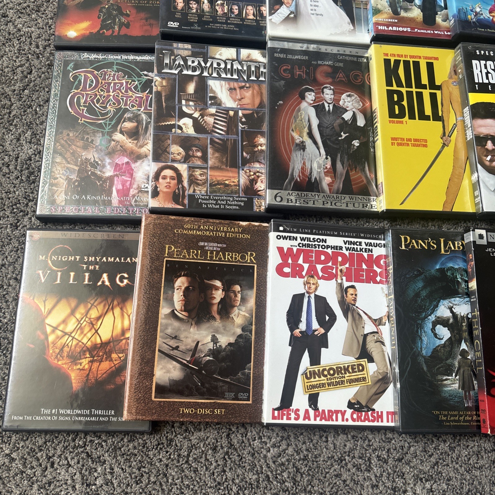 Lot of 19 Pre-Owned Mixed DVD Movies In Original cases excellent
